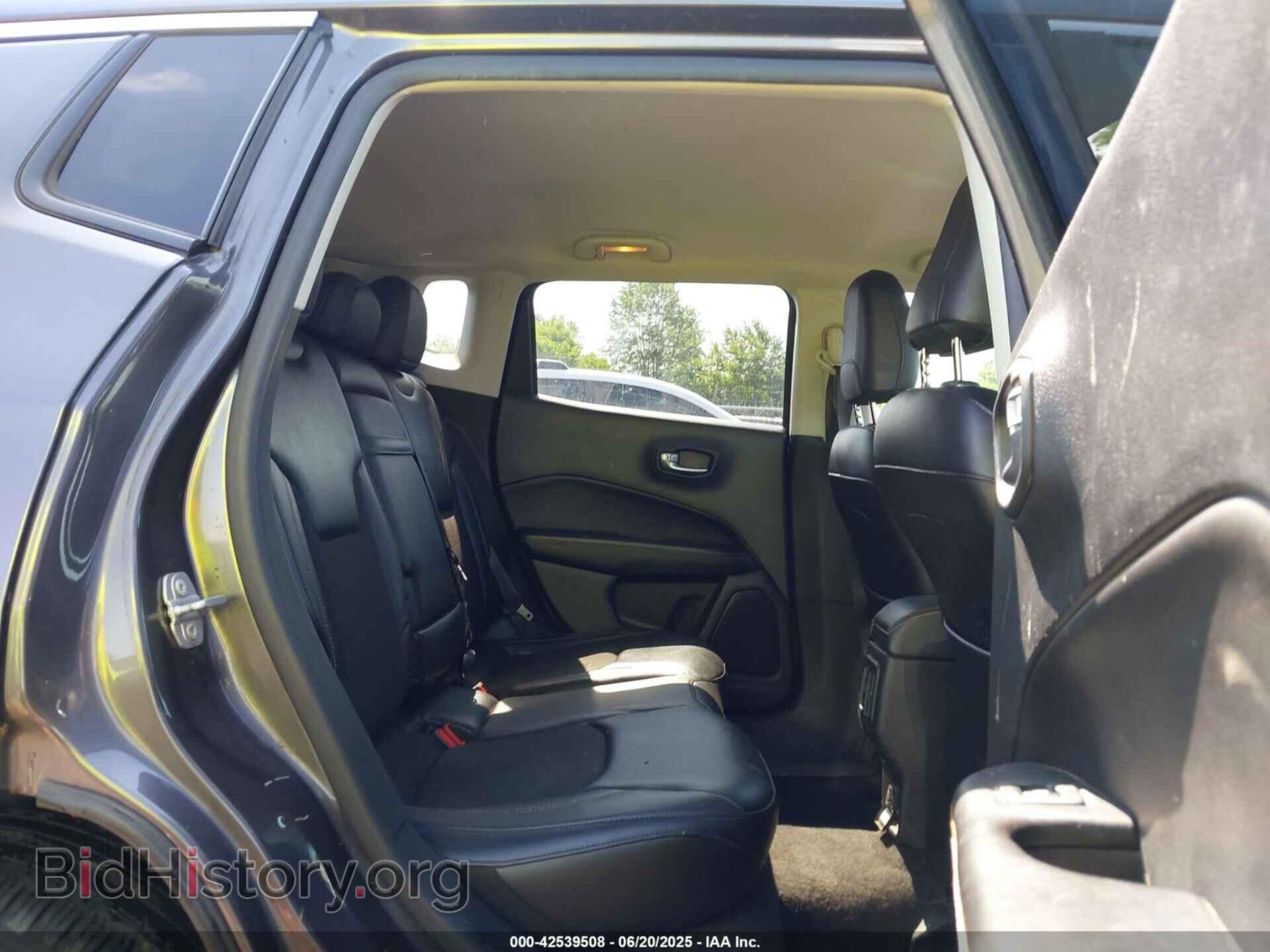 2018 JEEP COMPASS - VIN: 3C4NJCBB1JT204782 - Фото 8