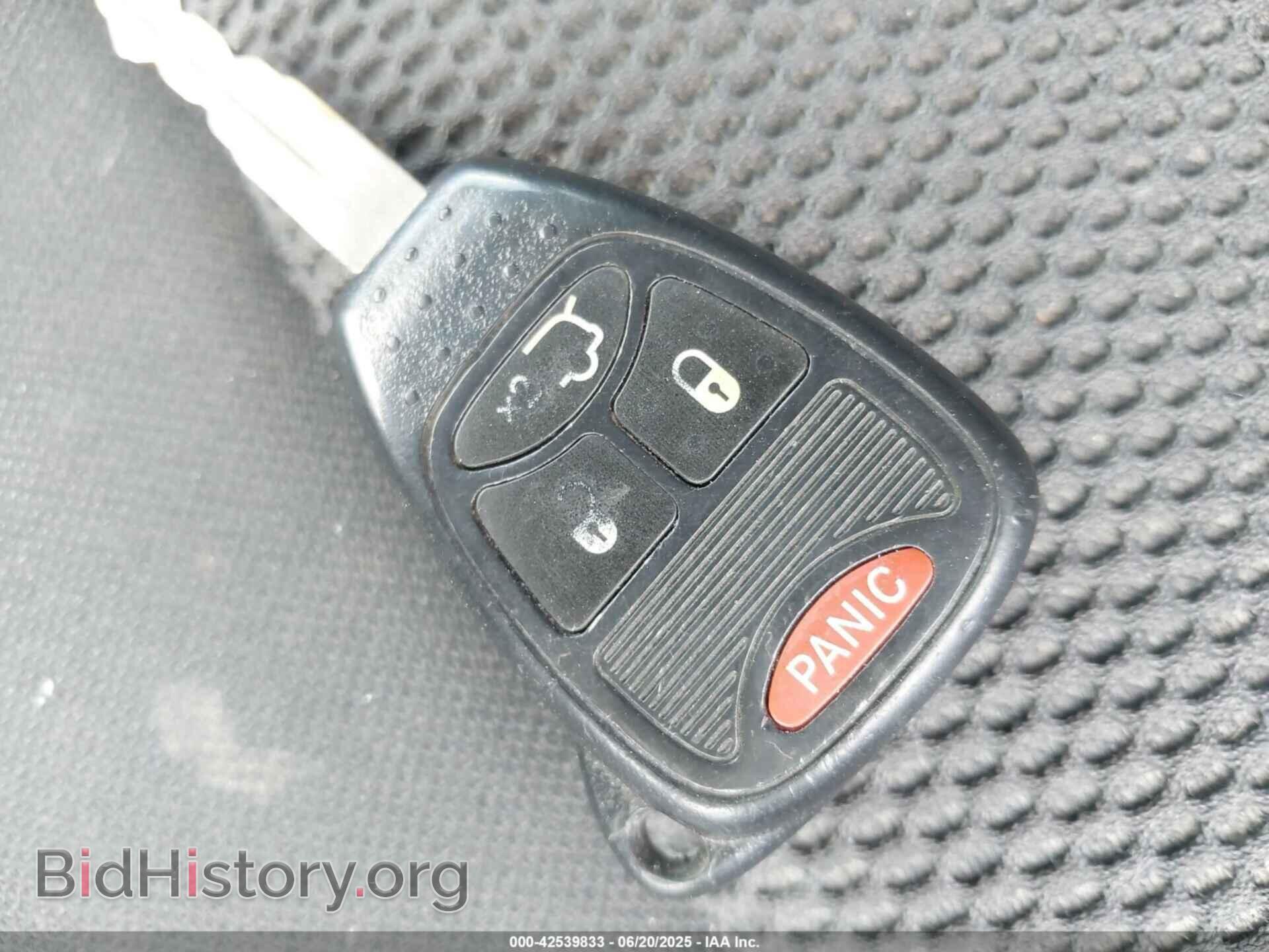2010 CHRYSLER SEBRING - VIN: 1C3CC4FB0AN188077 - Фото 11