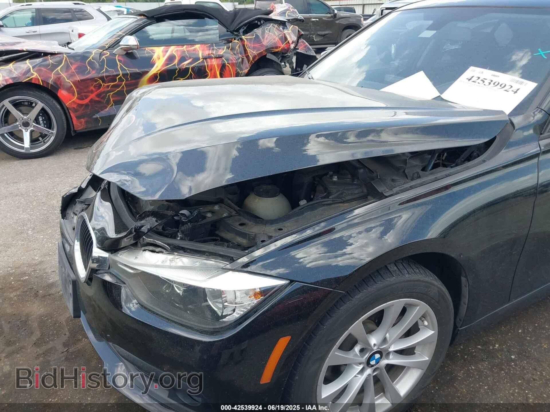 2017 BMW 320I - VIN: WBA8A9C54HK620195 - Фото 6