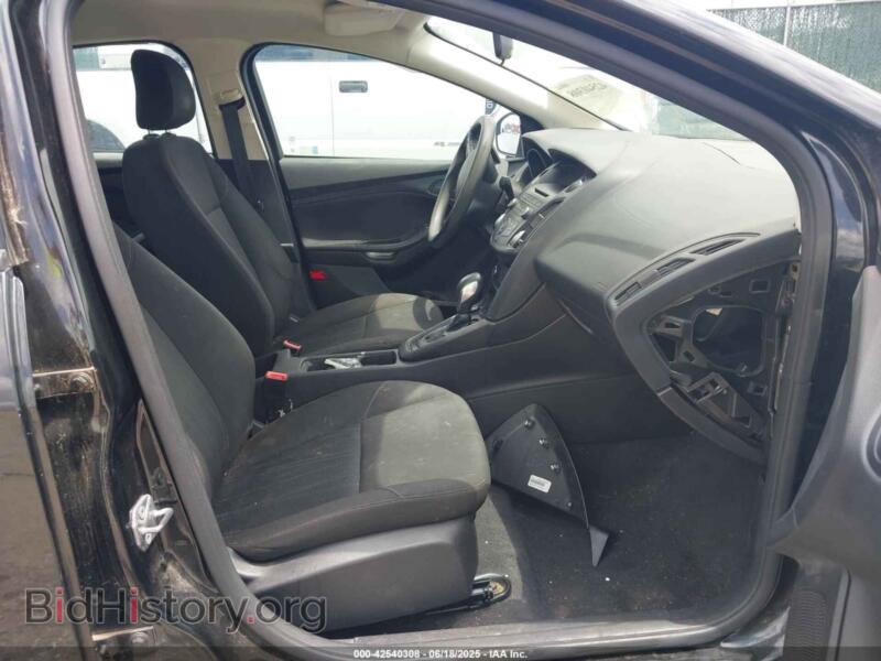 2015 Ford FOCUS (VIN 1FADP3E29FL210652) — photo 5 of 11