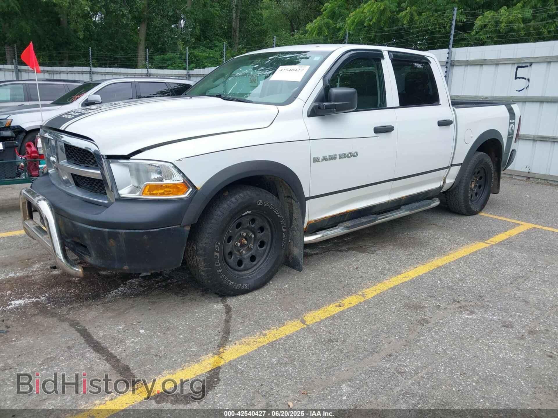 2011 RAM RAM 1500 - VIN: 1D7RV1CP0BS688022 - Фото 2