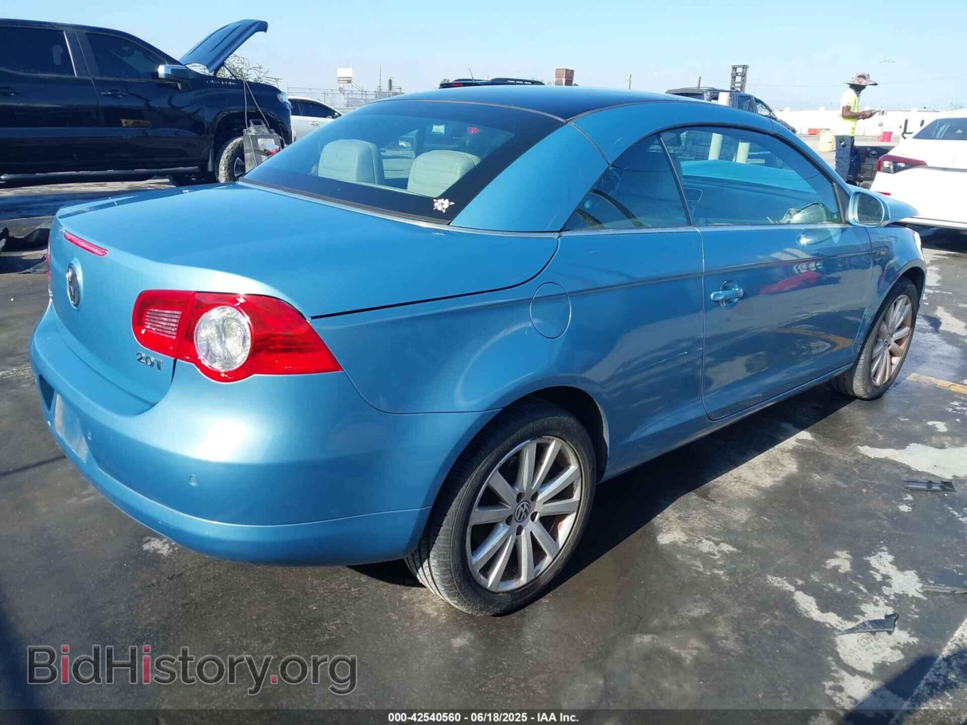 2007 VOLKSWAGEN EOS - VIN: WVWFA71F87V051228 - Фото 4
