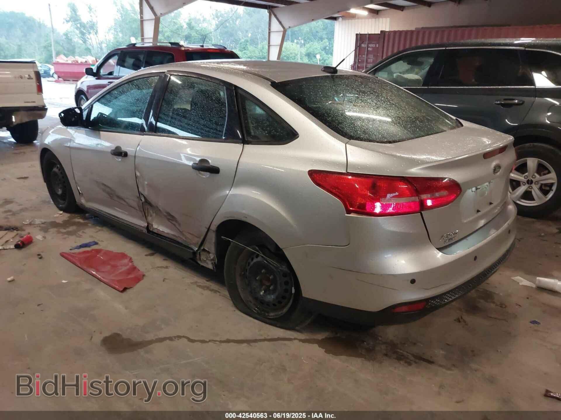 2016 FORD FOCUS - VIN: 1FADP3E28GL322327 - Фото 3