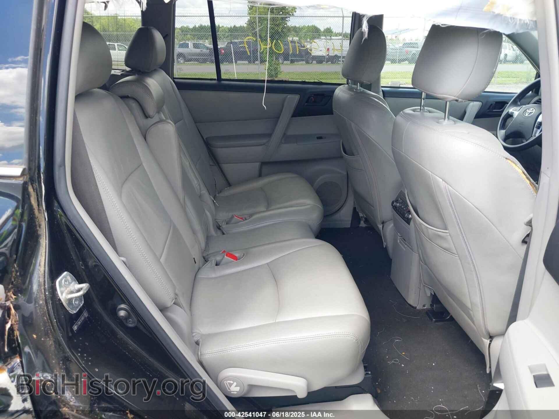 2013 TOYOTA HIGHLANDER - VIN: 5TDBK3EH8DS178552 - Фото 8