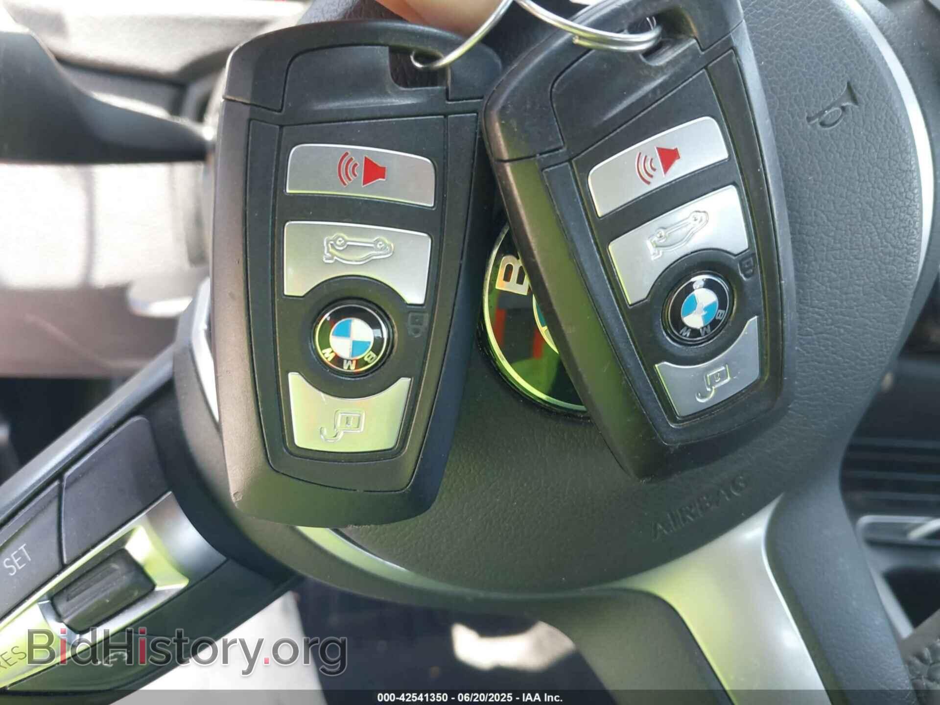 2016 BMW 320I - VIN: WBA8E1G57GNU10932 - Photo 11