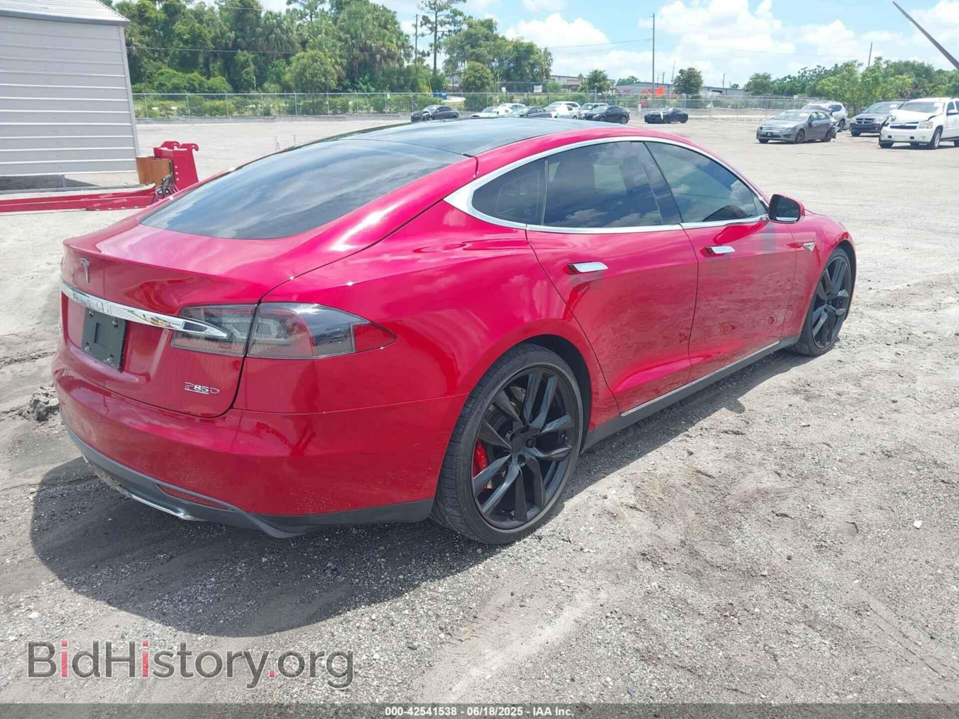 2015 TESLA MODEL S - VIN: 5YJSA1H28FFP67882 - Фото 4