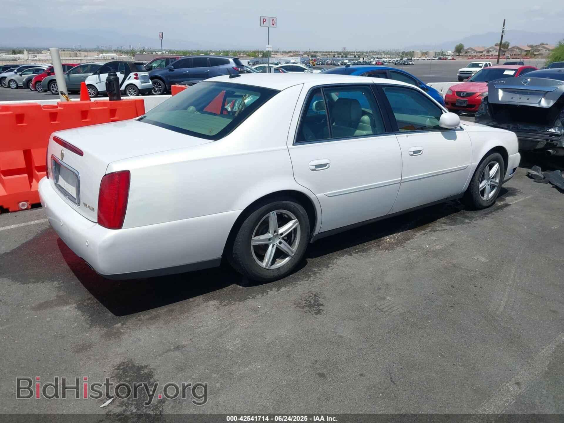2005 CADILLAC DEVILLE - VIN: 1G6KD57Y75U242017 - Photo 4