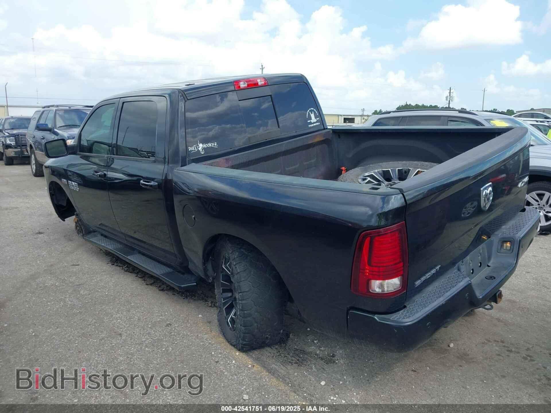 2018 RAM 1500 - VIN: 1C6RR7MT3JS111844 - Фото 3