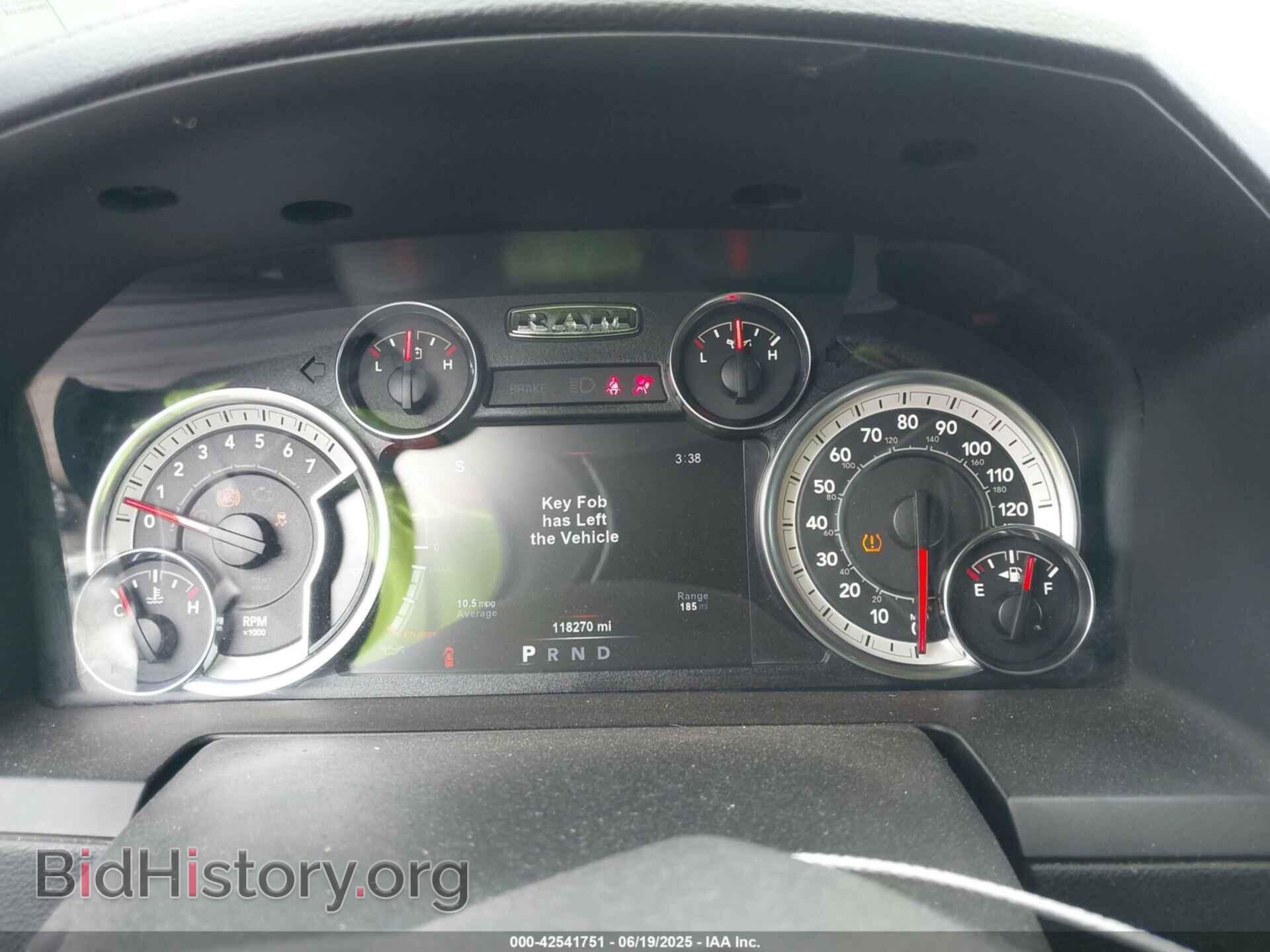 2018 RAM 1500 - VIN: 1C6RR7MT3JS111844 - Фото 7