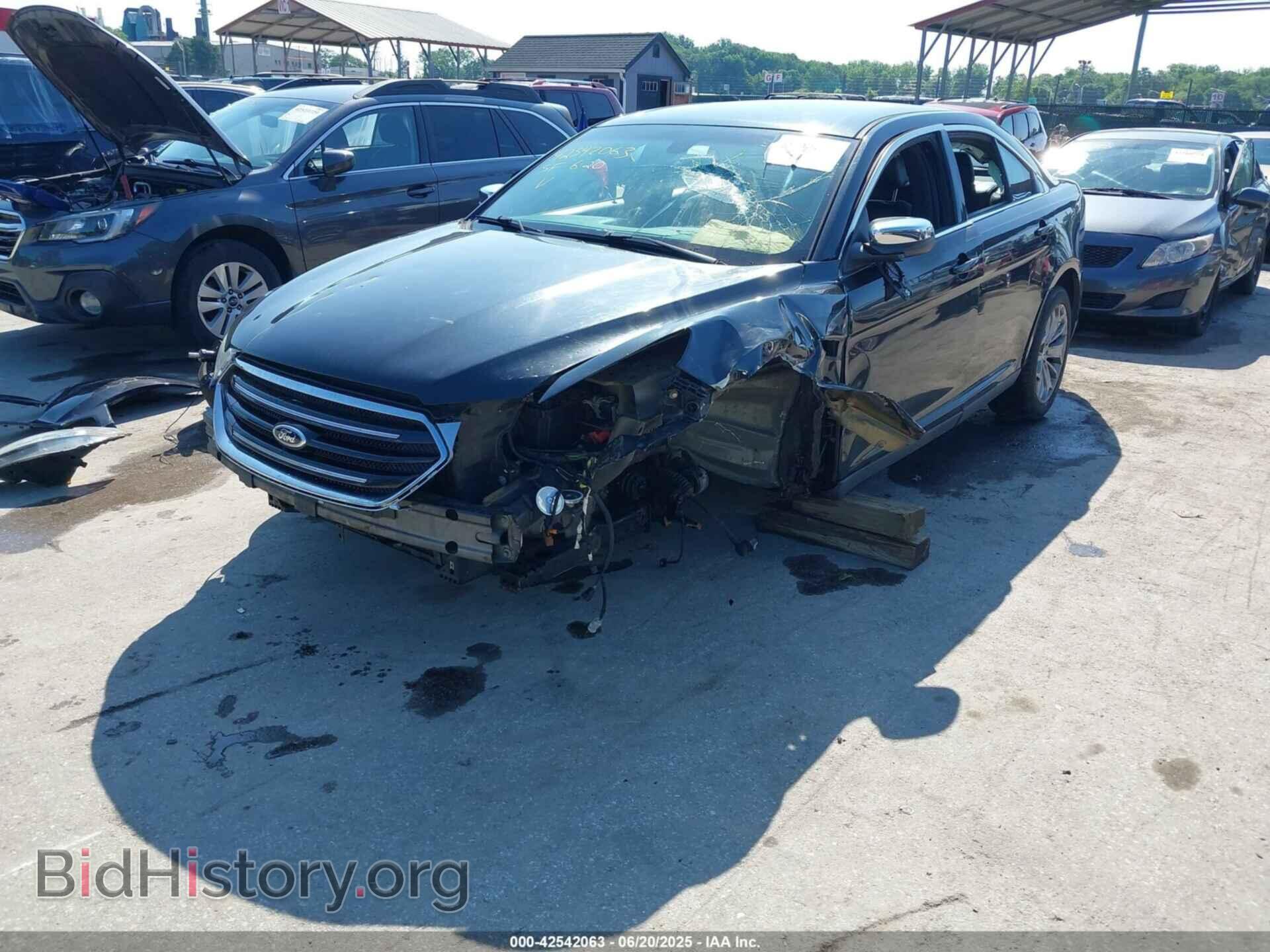 2013 FORD TAURUS - VIN: 1FAHP2F87DG129797 - Фото 2
