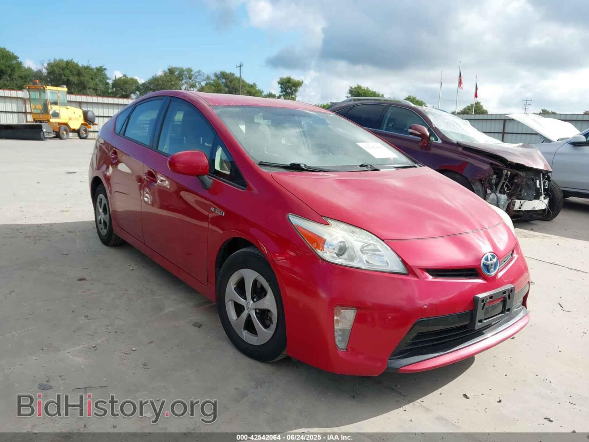 Фотография JTDKN3DU5F0467304 - TOYOTA PRIUS 2015