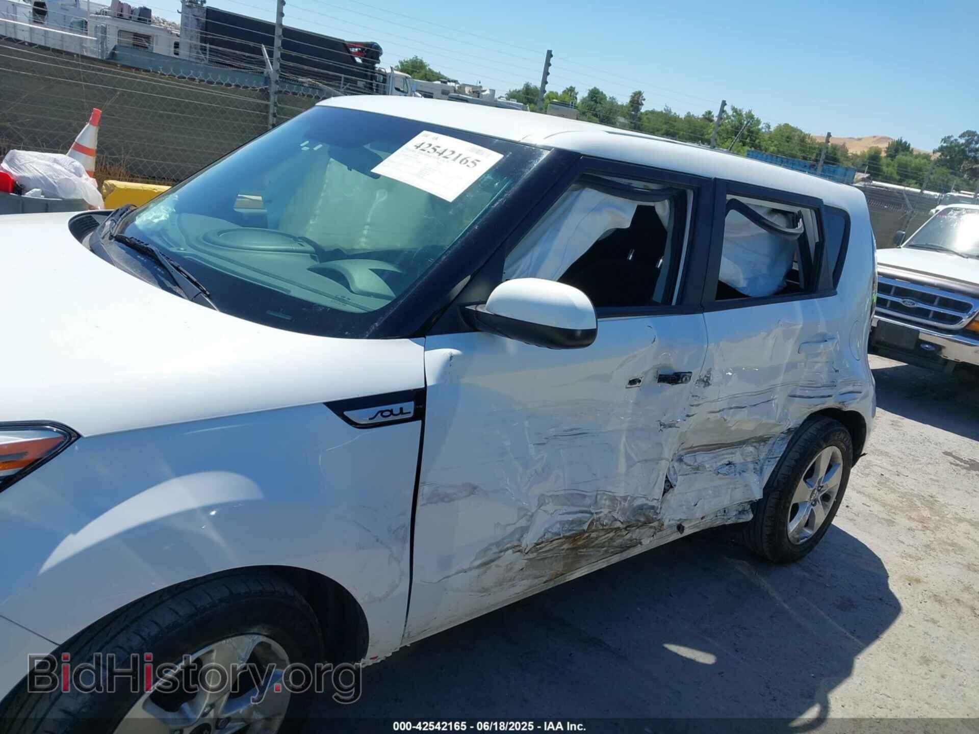 2017 KIA SOUL - VIN: KNDJN2A29H7488577 - Фото 6