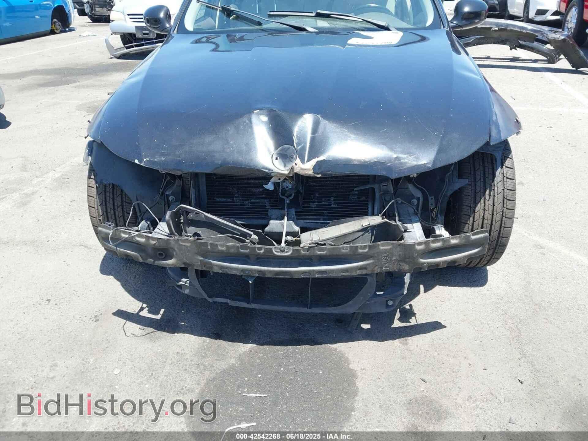 2011 BMW 328I - VIN: WBAPH5C55BA444285 - Фото 6