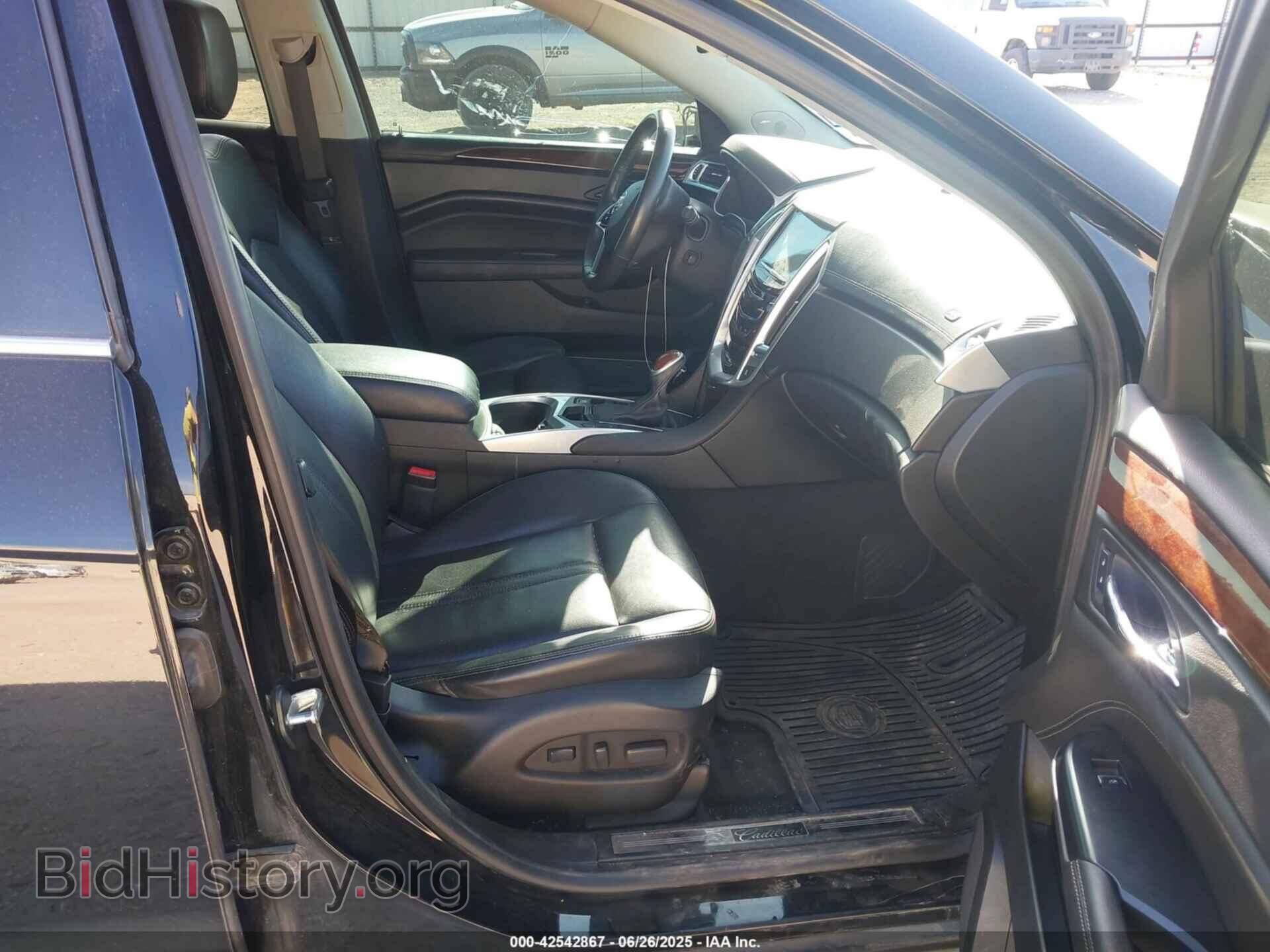 2014 CADILLAC SRX - VIN: 3GYFNBE37ES548081 - Фото 5