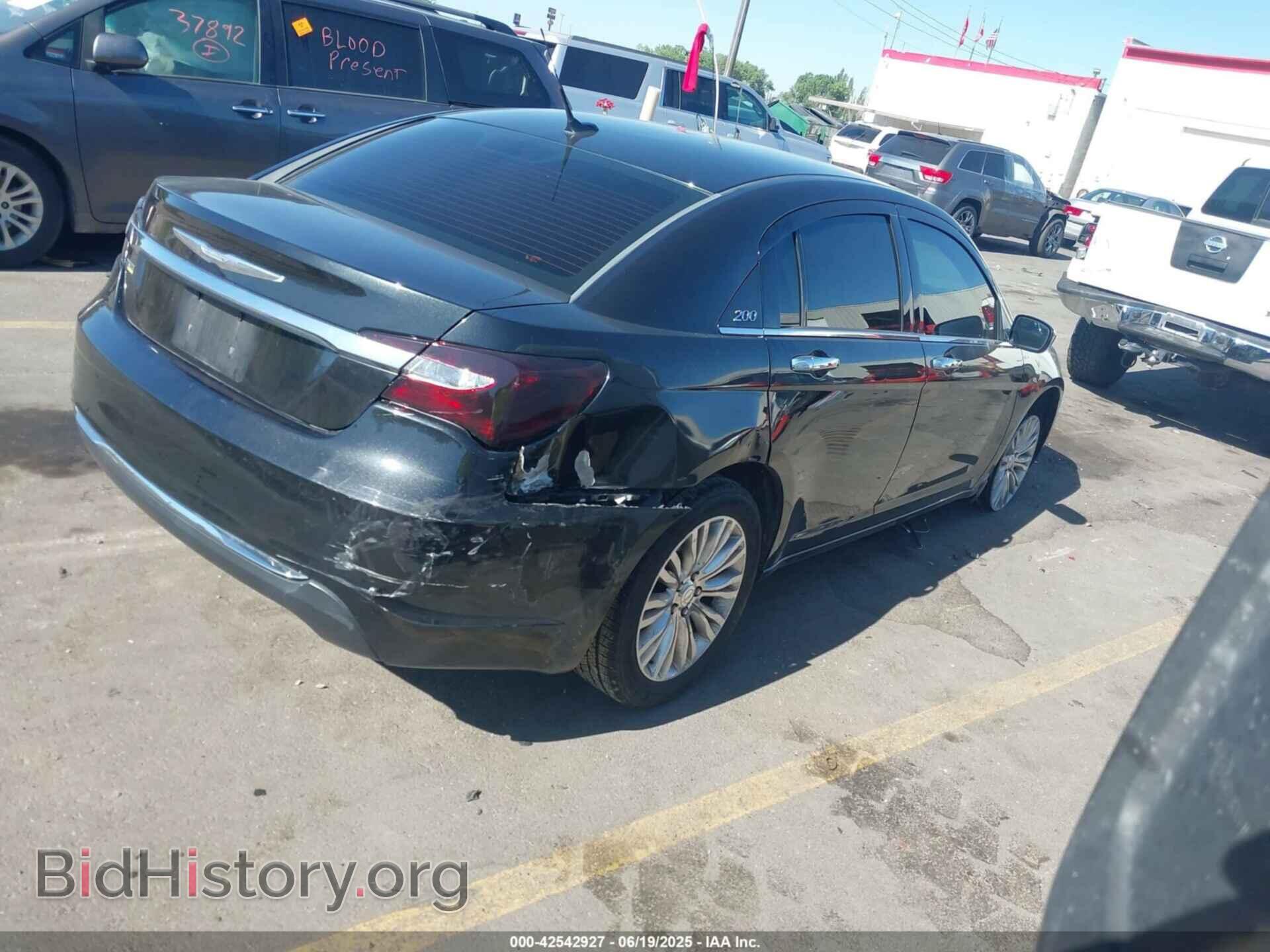 2011 CHRYSLER 200 - VIN: 1C3BC2FG7BN512591 - Фото 4