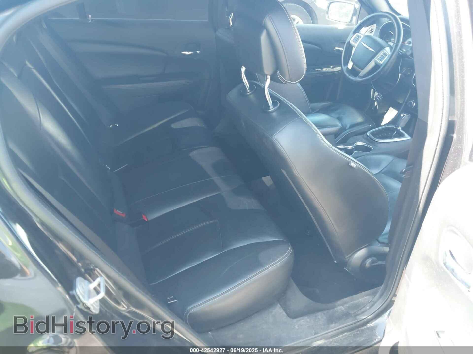2011 CHRYSLER 200 - VIN: 1C3BC2FG7BN512591 - Фото 8