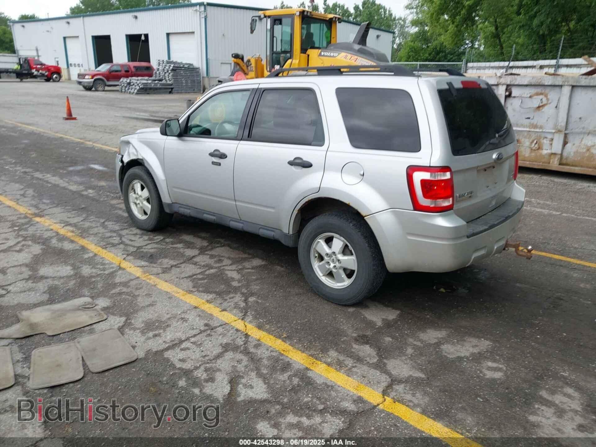 2011 FORD ESCAPE - VIN: 1FMCU9DG5BKA66690 - Фото 3