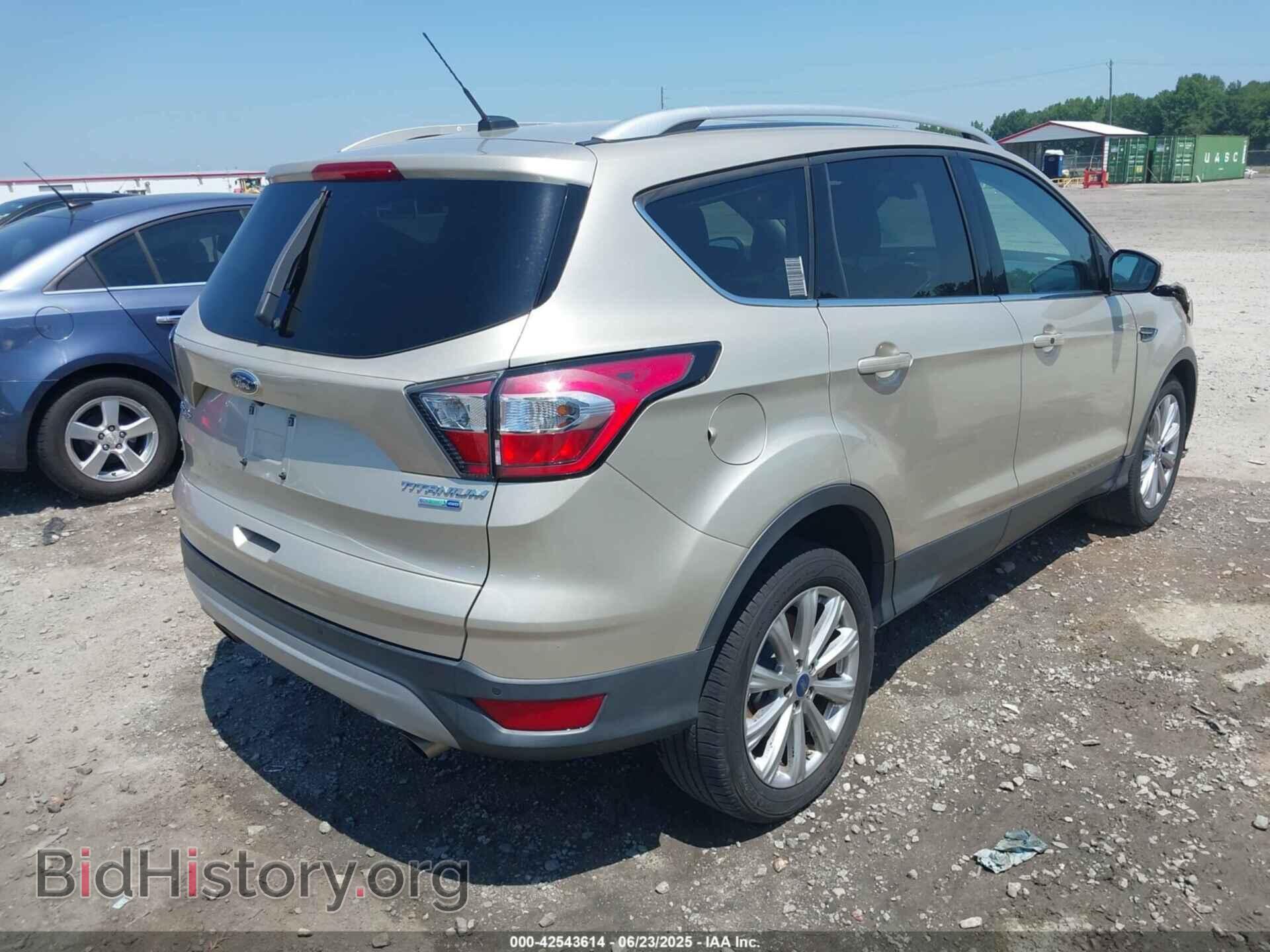 2017 FORD ESCAPE - VIN: 1FMCU9J94HUD55823 - Фото 4