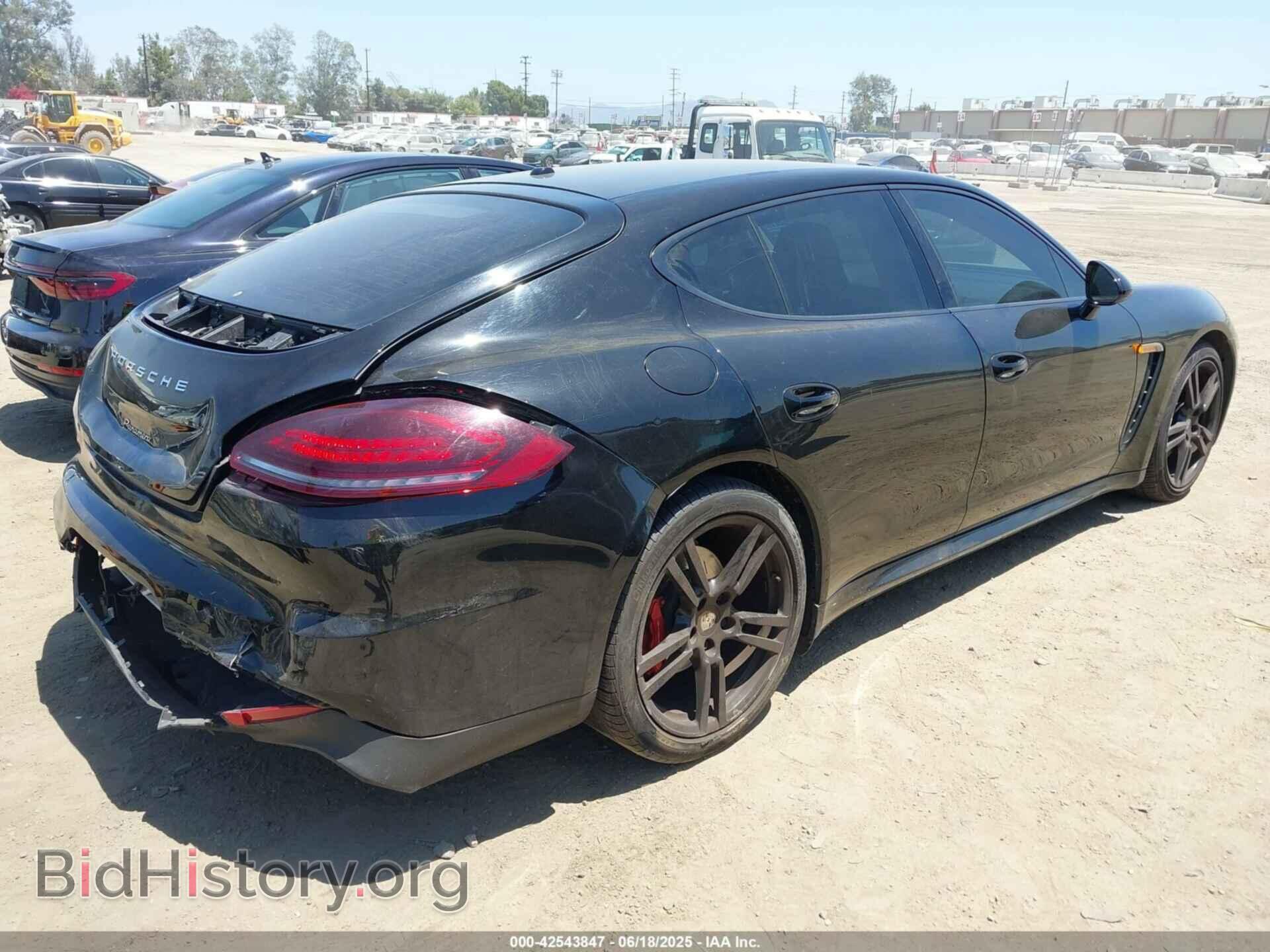 2015 PORSCHE PANAMERA - VIN: WP0AA2A77FL003476 - Фото 4