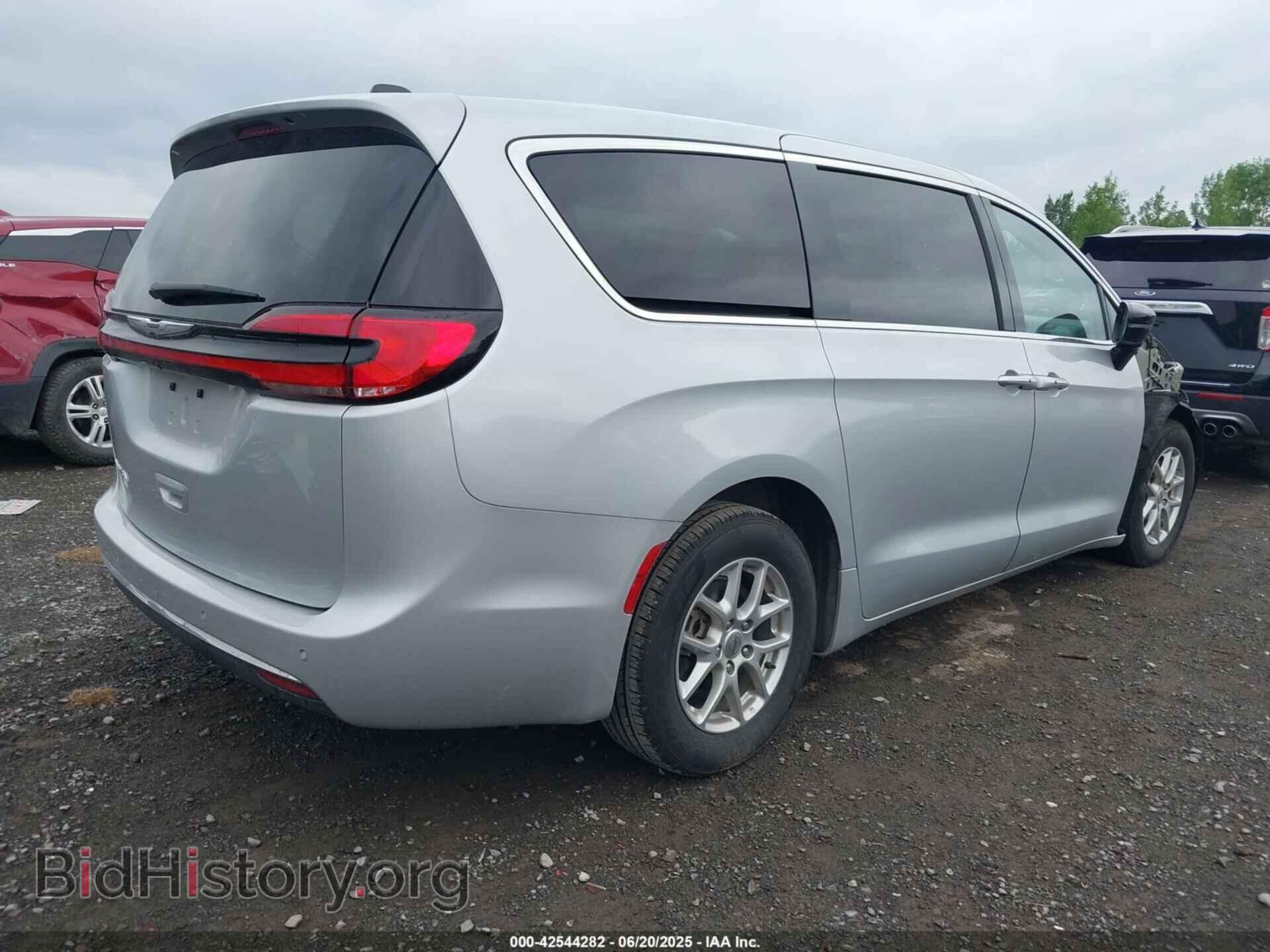 2024 CHRYSLER PACIFICA - VIN: 2C4RC1BG3RR139816 - Фото 4
