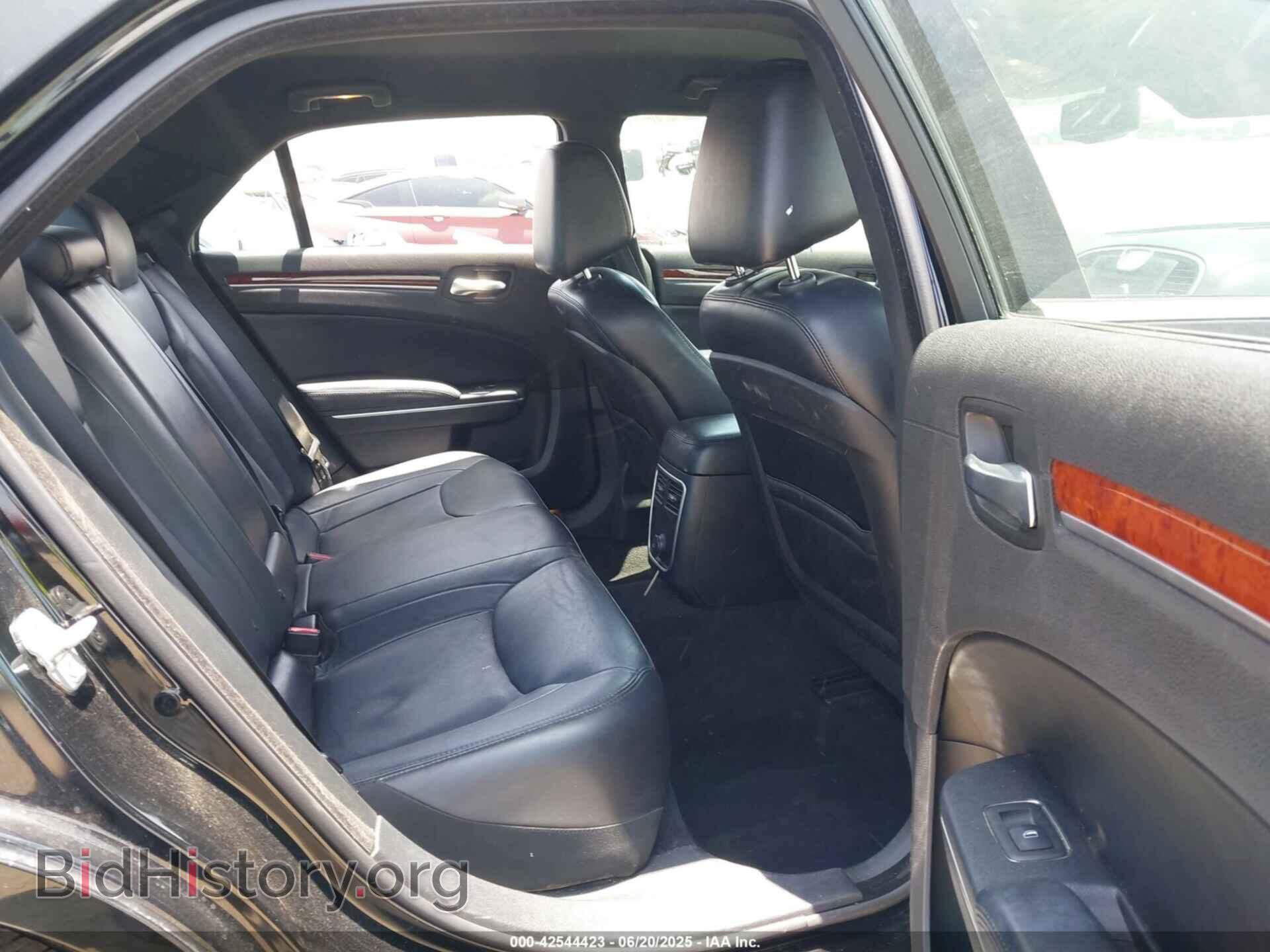 2013 CHRYSLER 300 - VIN: 2C3CCAAG5DH727954 - Фото 8