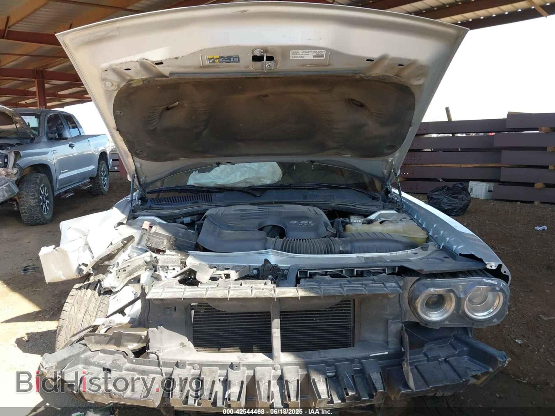 2019 DODGE CHALLENGER - VIN: 2C3CDZAG1KH750706 - Фото 10