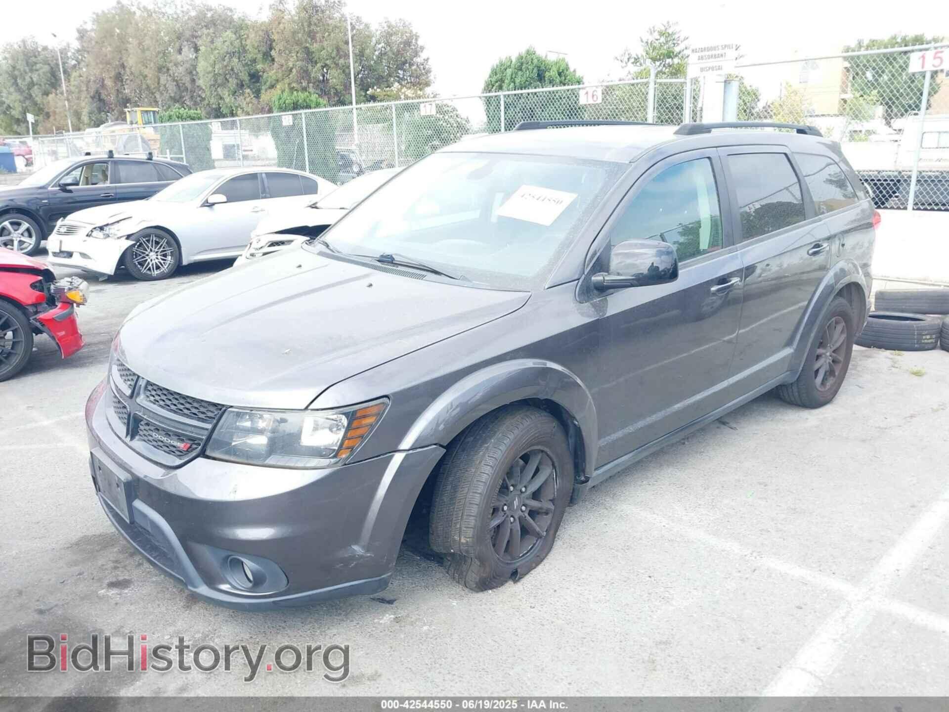 2019 DODGE JOURNEY - VIN: 3C4PDCBB6KT845718 - Фото 2