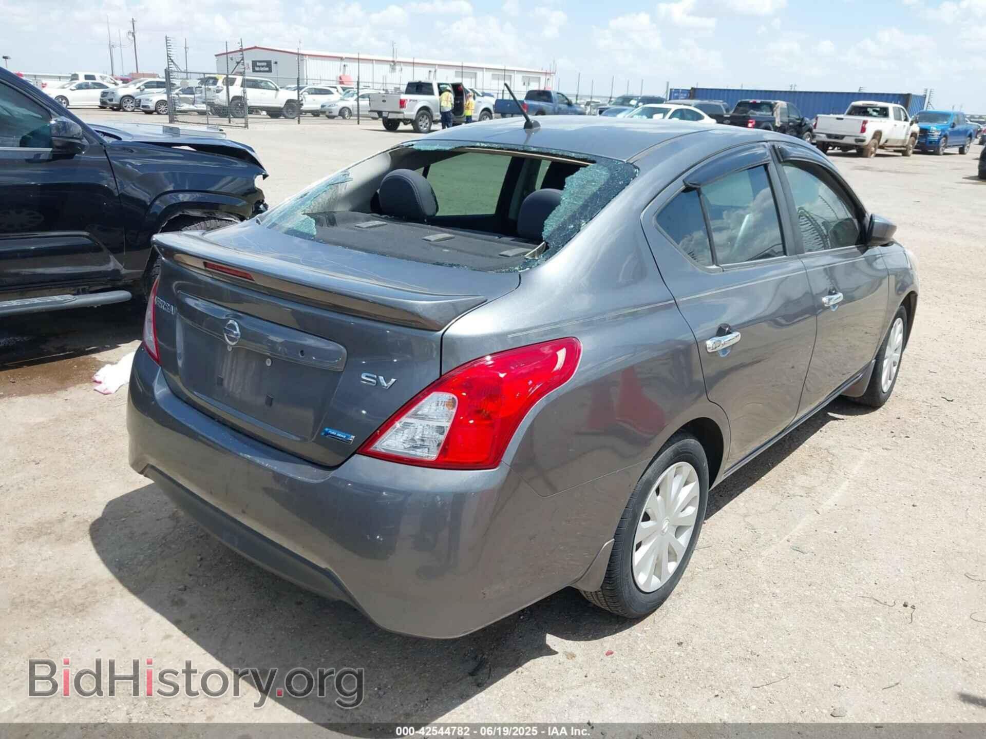 2016 NISSAN VERSA - VIN: 3N1CN7AP1GL898661 - Фото 4