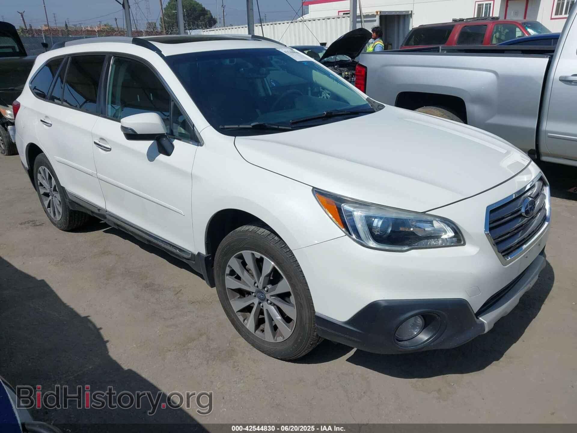Photo 4S4BSETC8H3318802 - SUBARU OUTBACK 2017