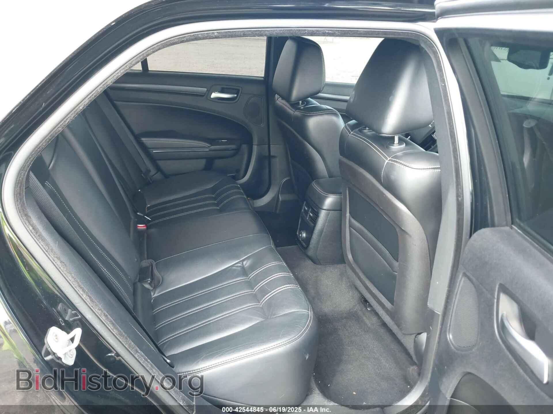 2013 CHRYSLER 300 - VIN: 2C3CCABG6DH718453 - Фото 8