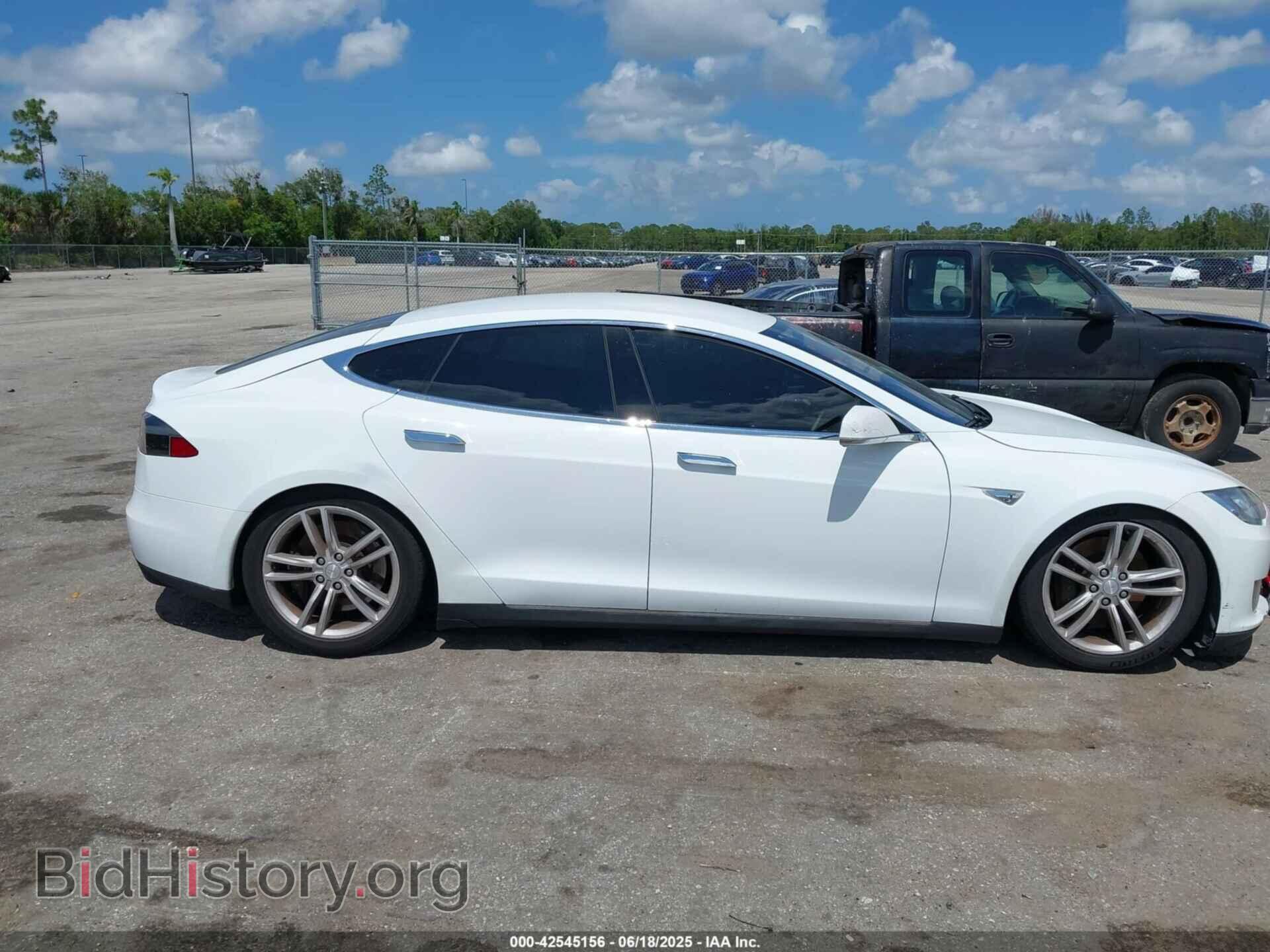 2013 TESLA MODEL S - VIN: 5YJSA1AC8DFP10260 - Photo 13