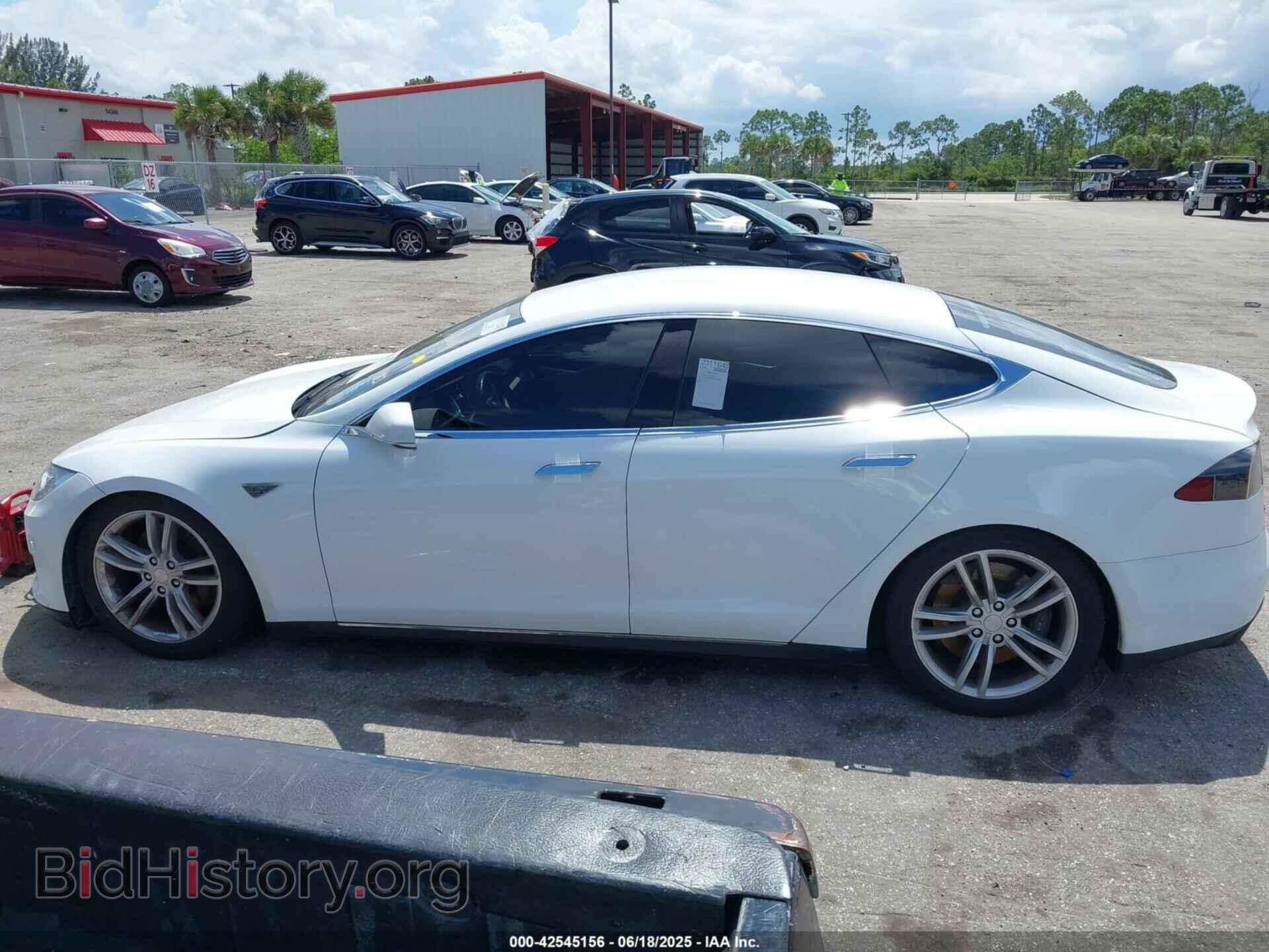 2013 TESLA MODEL S - VIN: 5YJSA1AC8DFP10260 - Photo 14