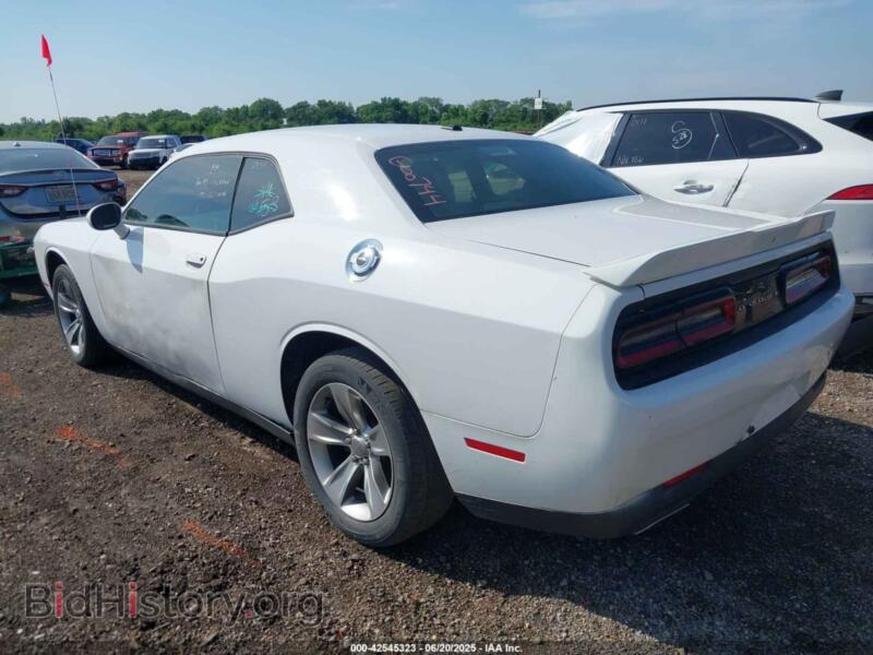 2019 Dodge CHALLENGER (VIN 2C3CDZAG8KH677561) — photo 3 of 16