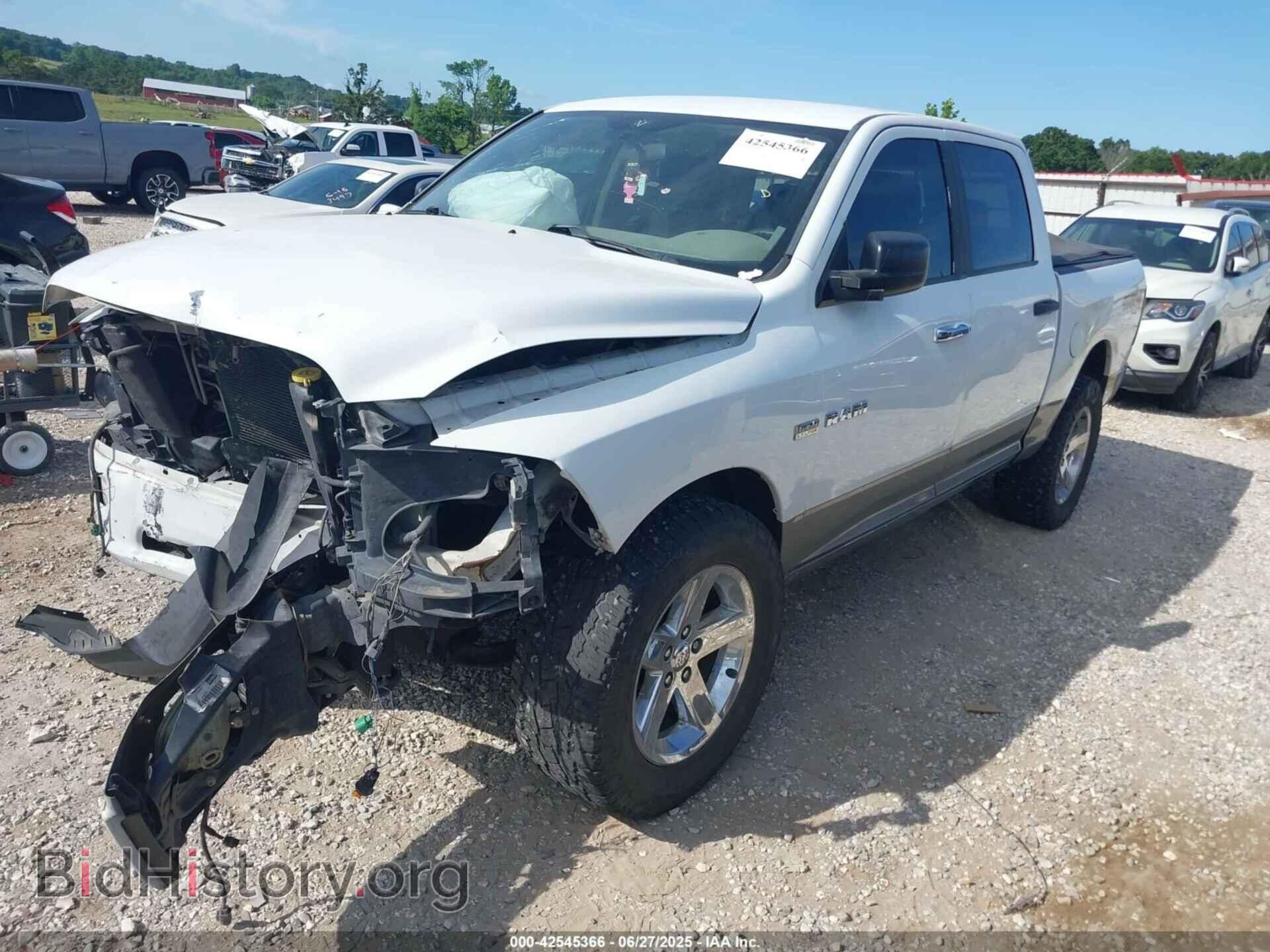 2010 DODGE RAM 1500 - VIN: 1D7RV1CT3AS218417 - Фото 2