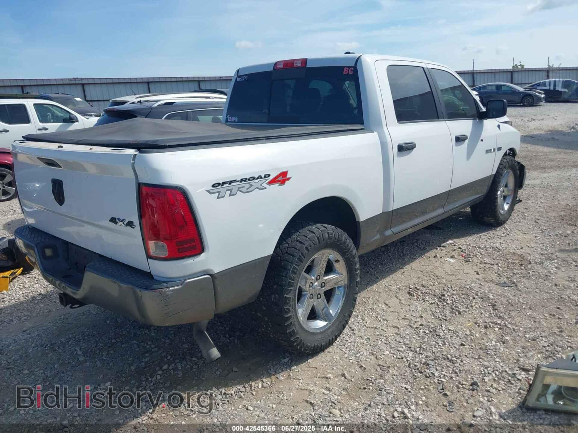 2010 DODGE RAM 1500 - VIN: 1D7RV1CT3AS218417 - Фото 4