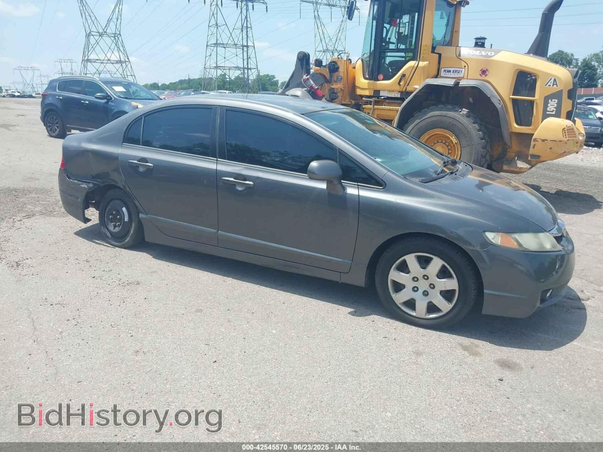 Photo 2HGFA1F54BH527958 - HONDA CIVIC 2011