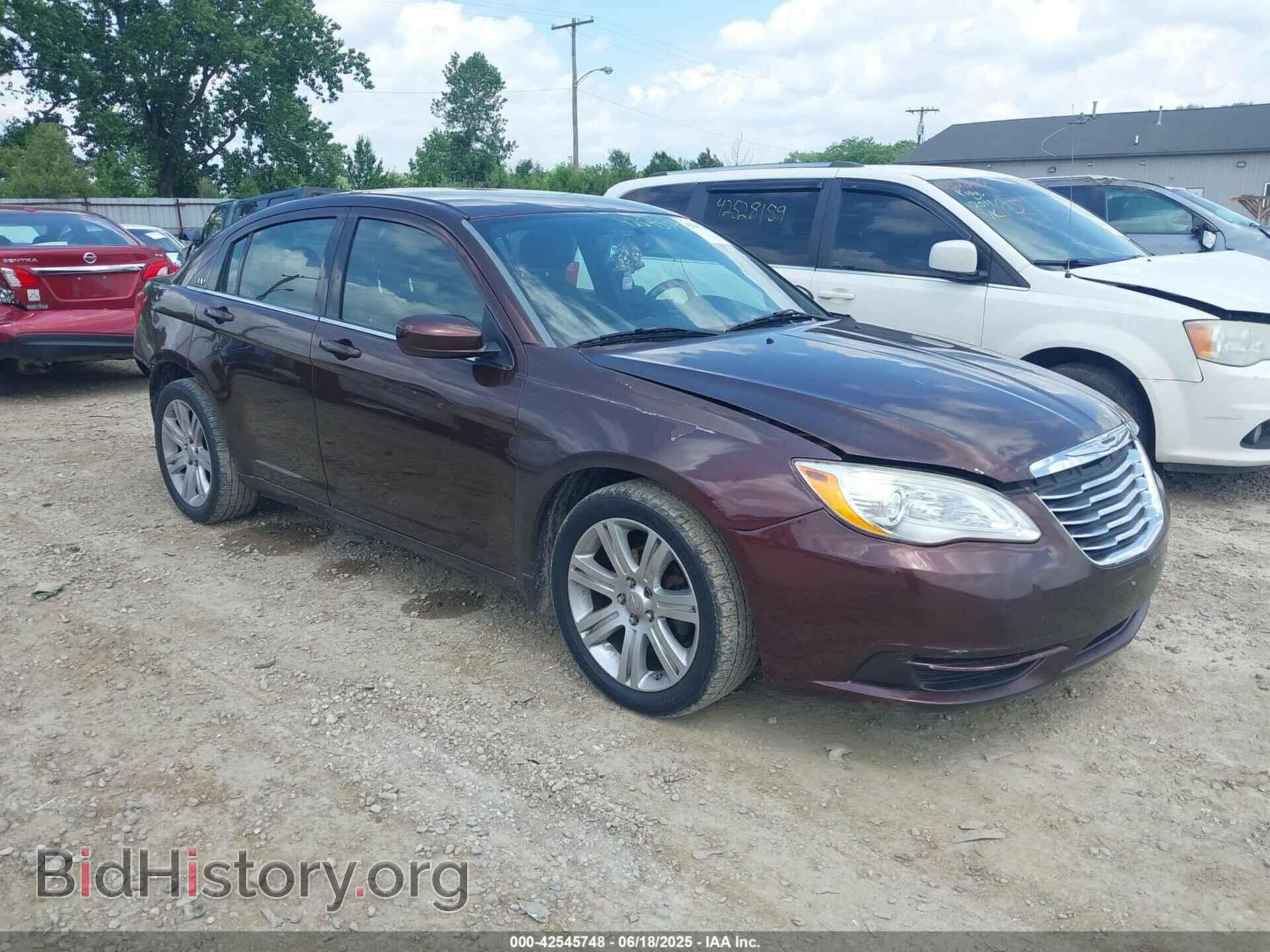 Фотография 1C3CCBBBXCN169548 - CHRYSLER 200 2012