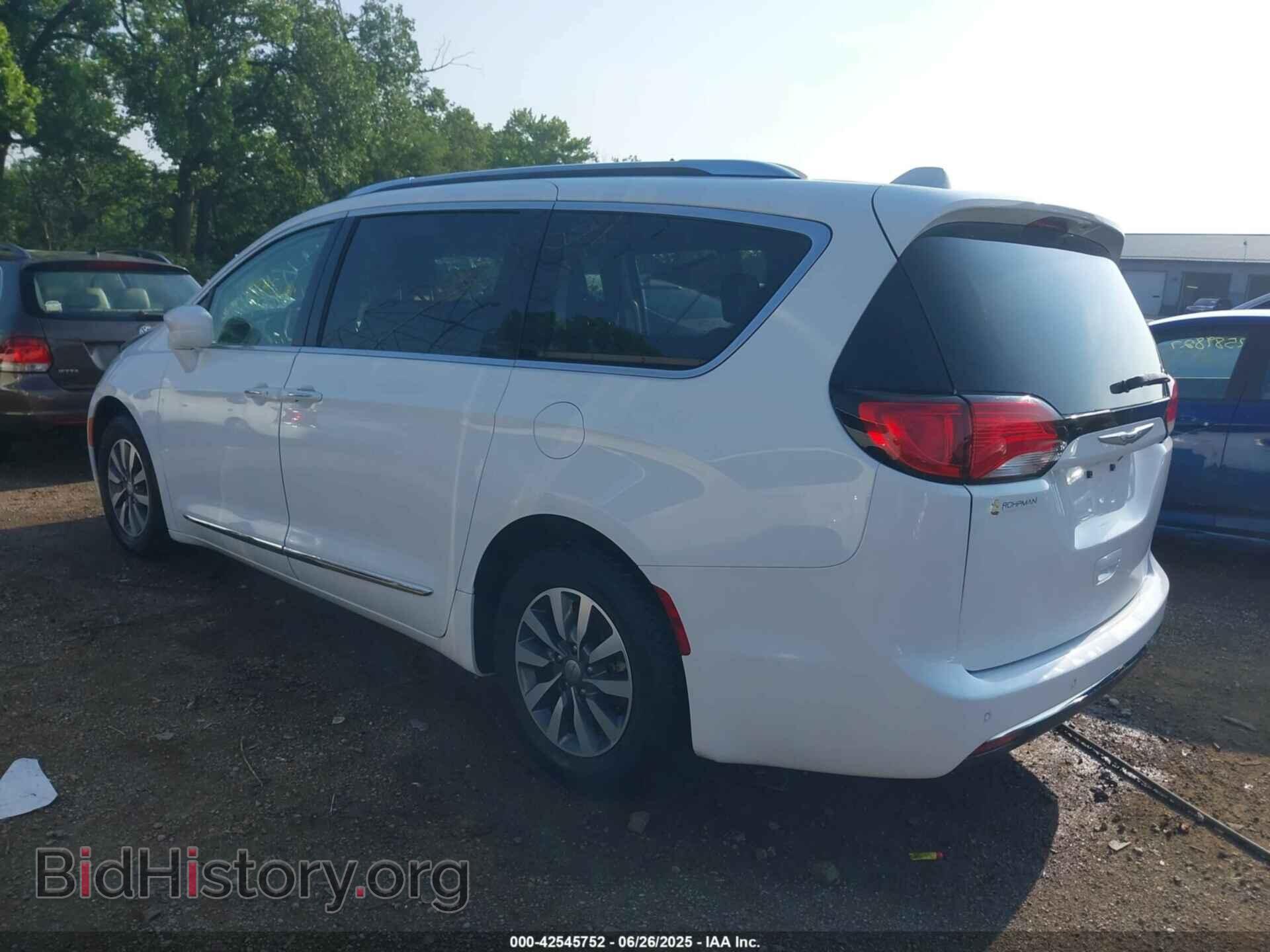 2020 CHRYSLER PACIFICA - VIN: 2C4RC1EG5LR192472 - Фото 3