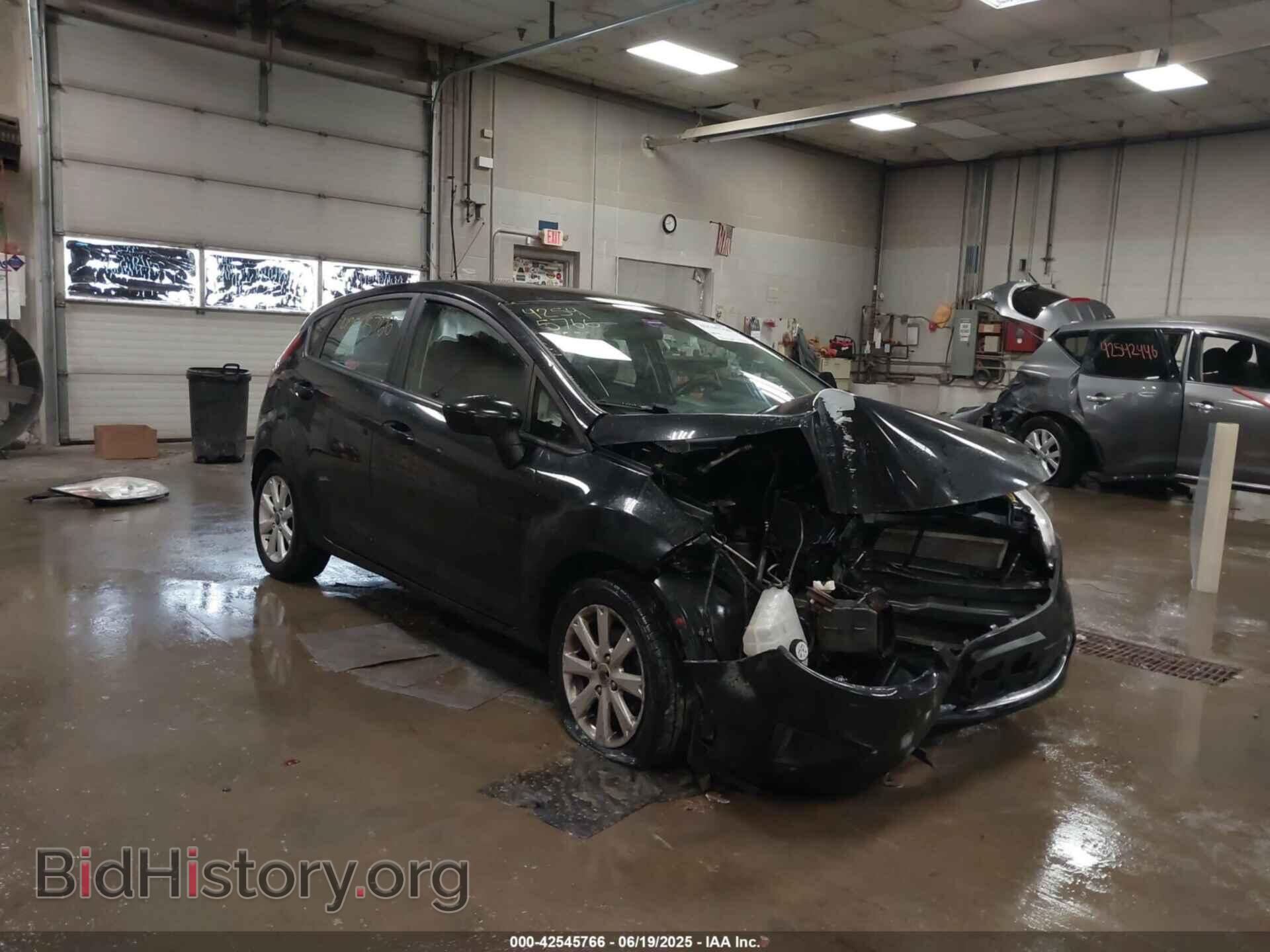 Photo 3FADP4EJ7BM231330 - FORD FIESTA 2011