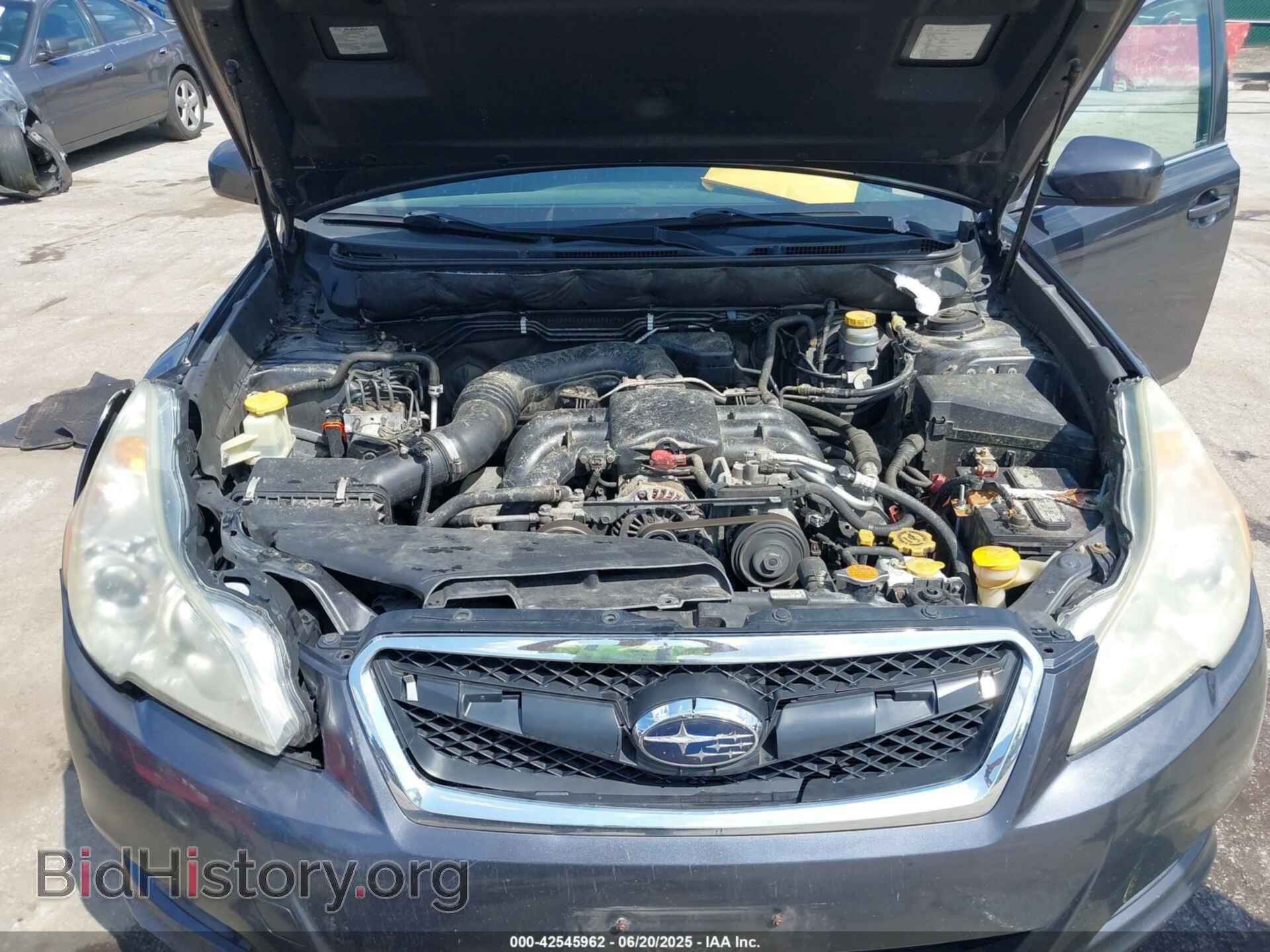 2011 SUBARU LEGACY - VIN: 4S3BMDH66B2255496 - Фото 10