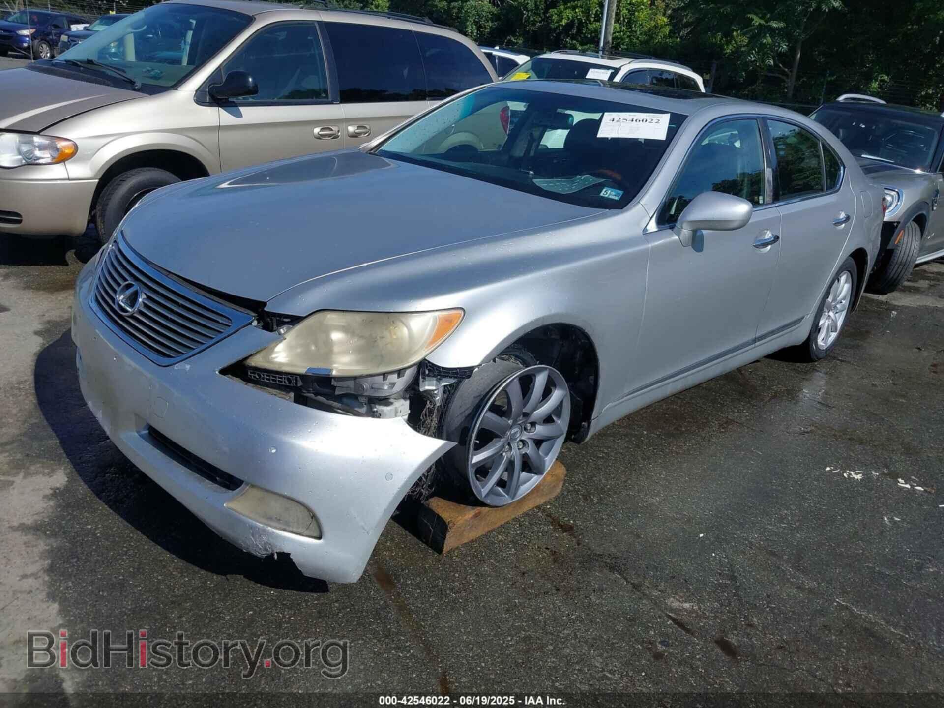 2007 LEXUS LS - VIN: JTHBL46FX75037569 - Фото 2