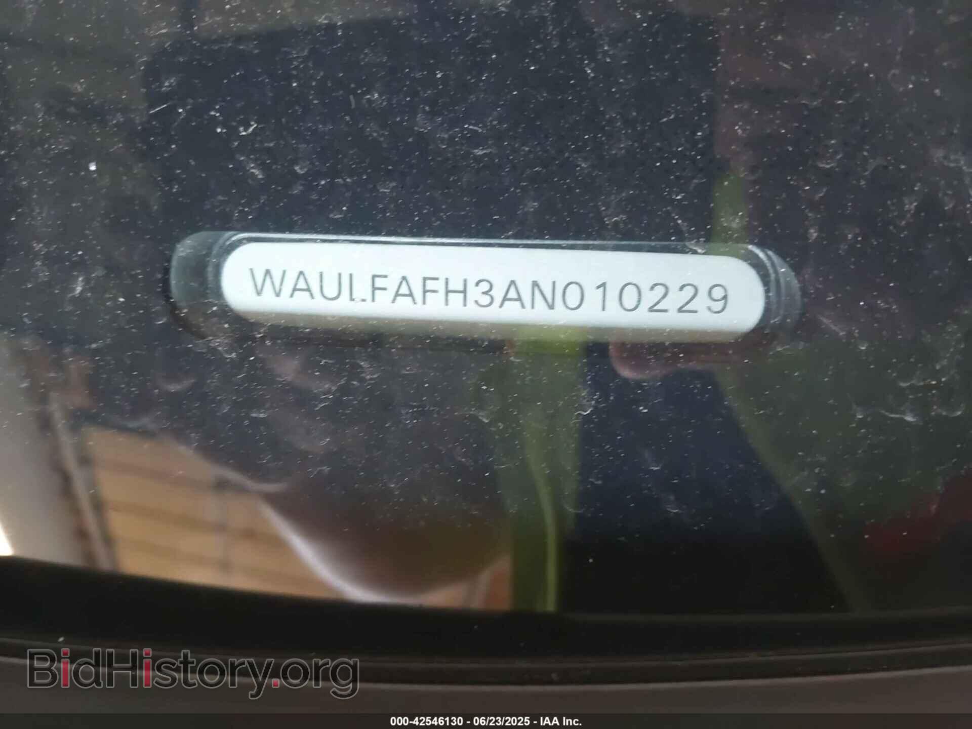 2010 AUDI A5 - VIN: WAULFAFH3AN010229 - Фото 9