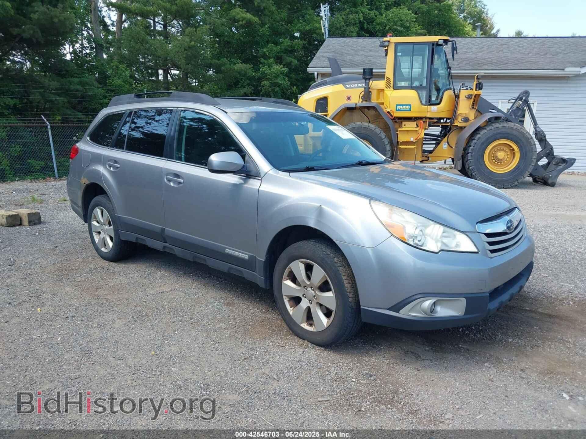 Photo 4S4BRCCC9B3374352 - SUBARU OUTBACK 2011