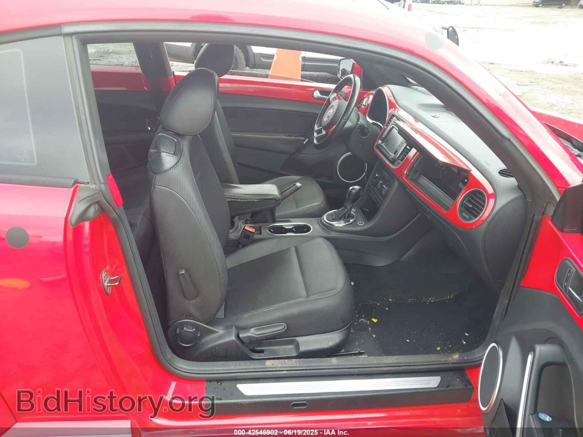 2012 VOLKSWAGEN BEETLE - VIN: 3VWJX7AT4CM656279 - Фото 5
