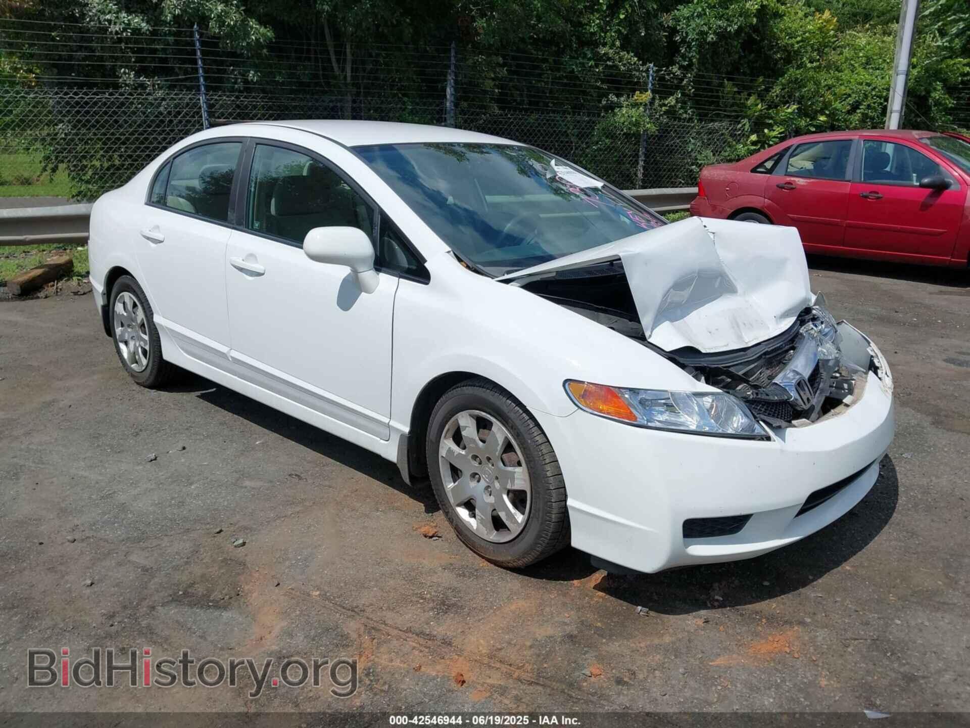 Фотография 19XFA1F53BE027302 - HONDA CIVIC 2011