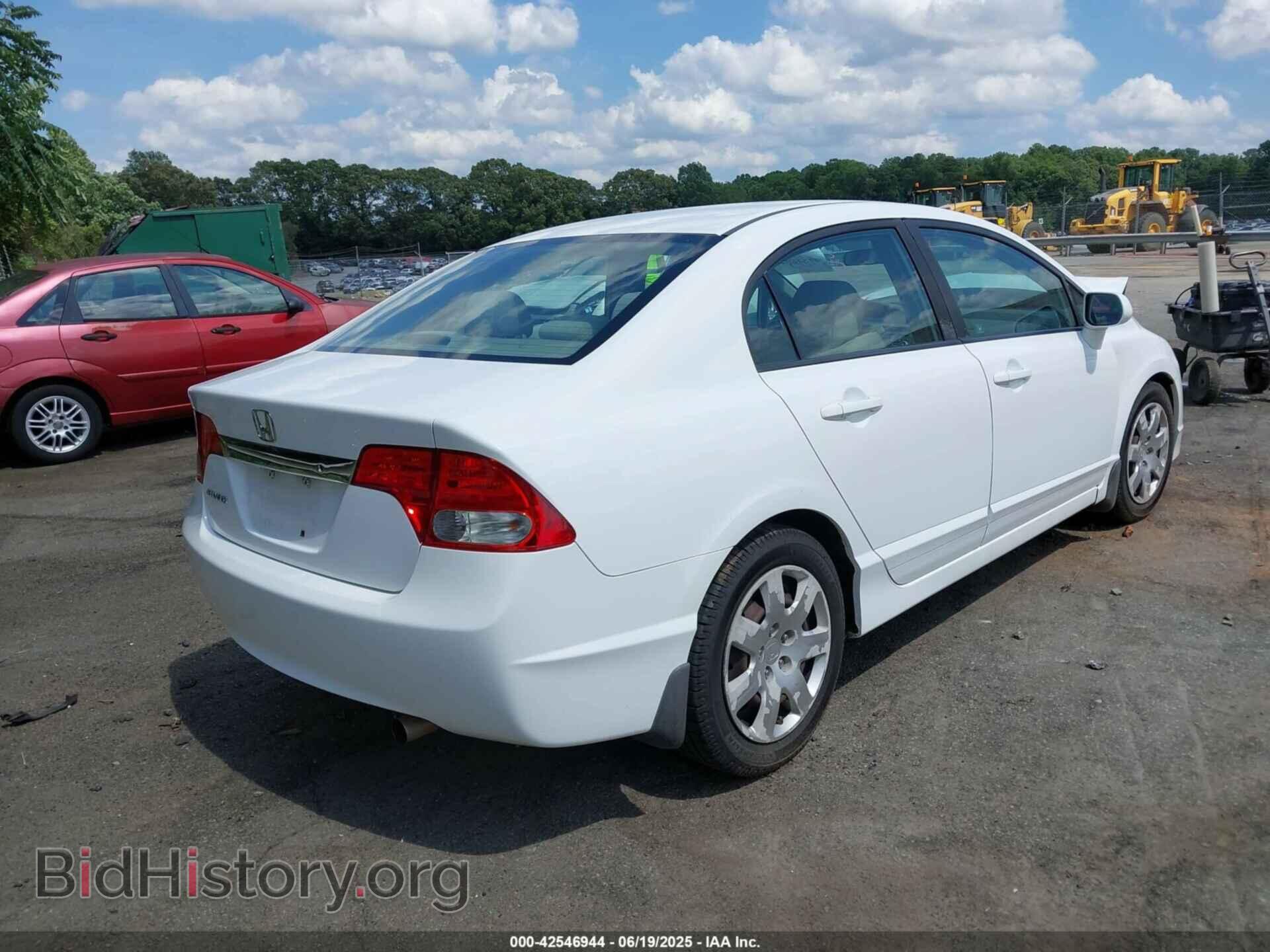 2011 HONDA CIVIC - VIN: 19XFA1F53BE027302 - Фото 4