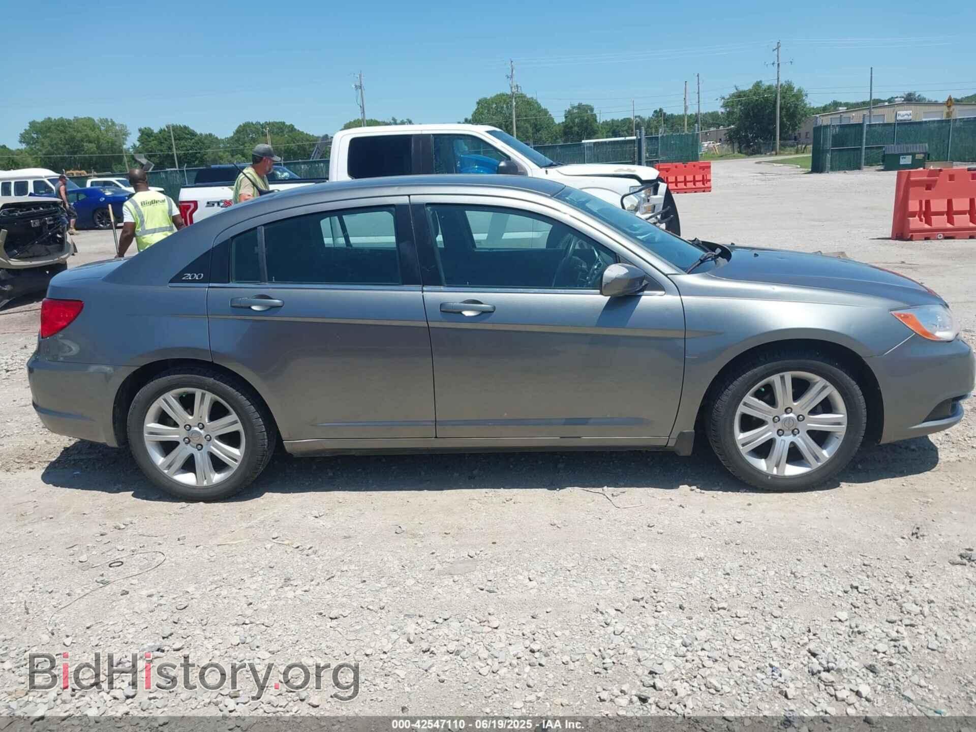 2013 CHRYSLER 200 - VIN: 1C3CCBAB5DN761586 - Фото 13