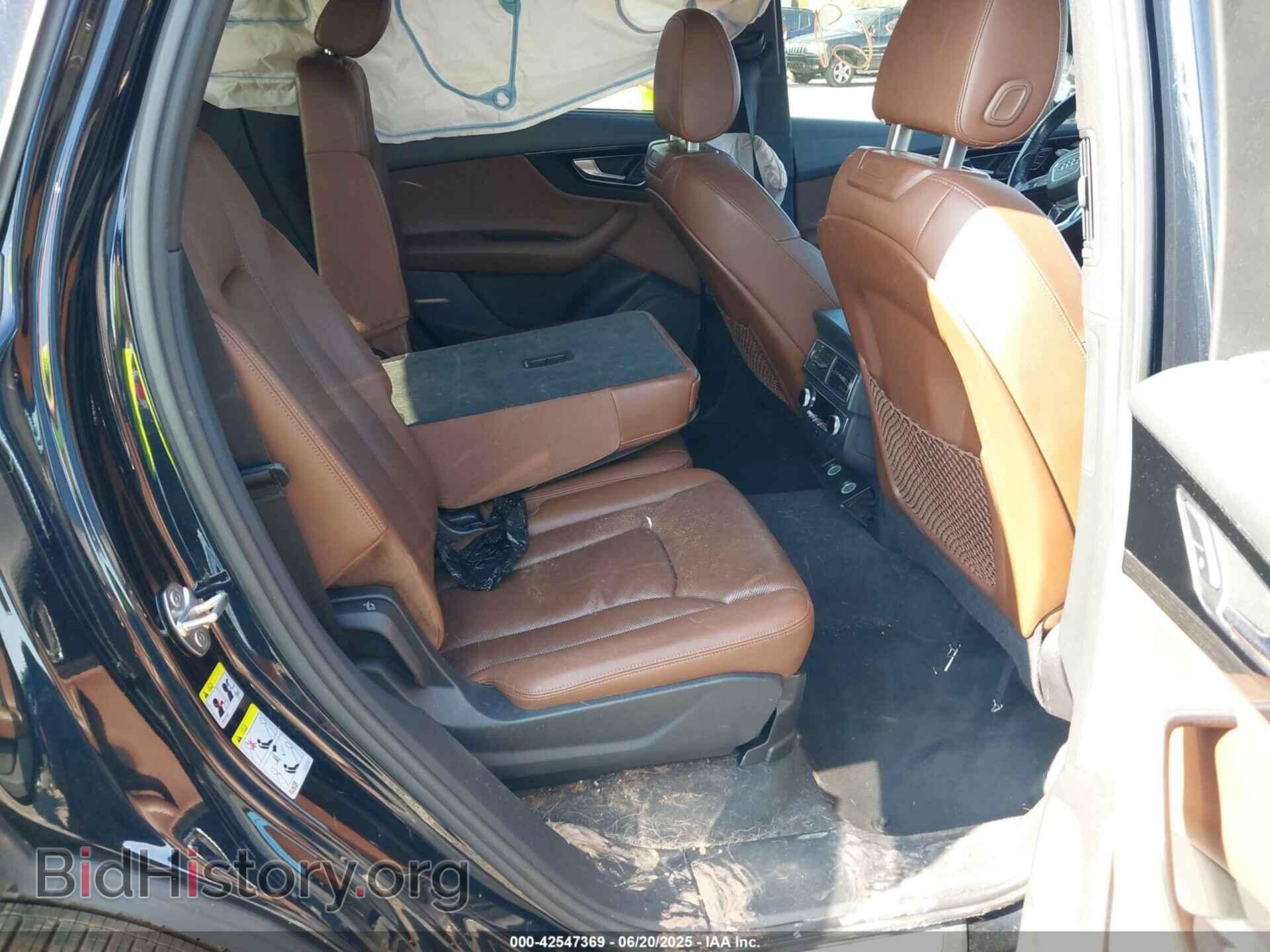 2017 AUDI Q7 - VIN: WA1VAAF74HD042716 - Фото 8