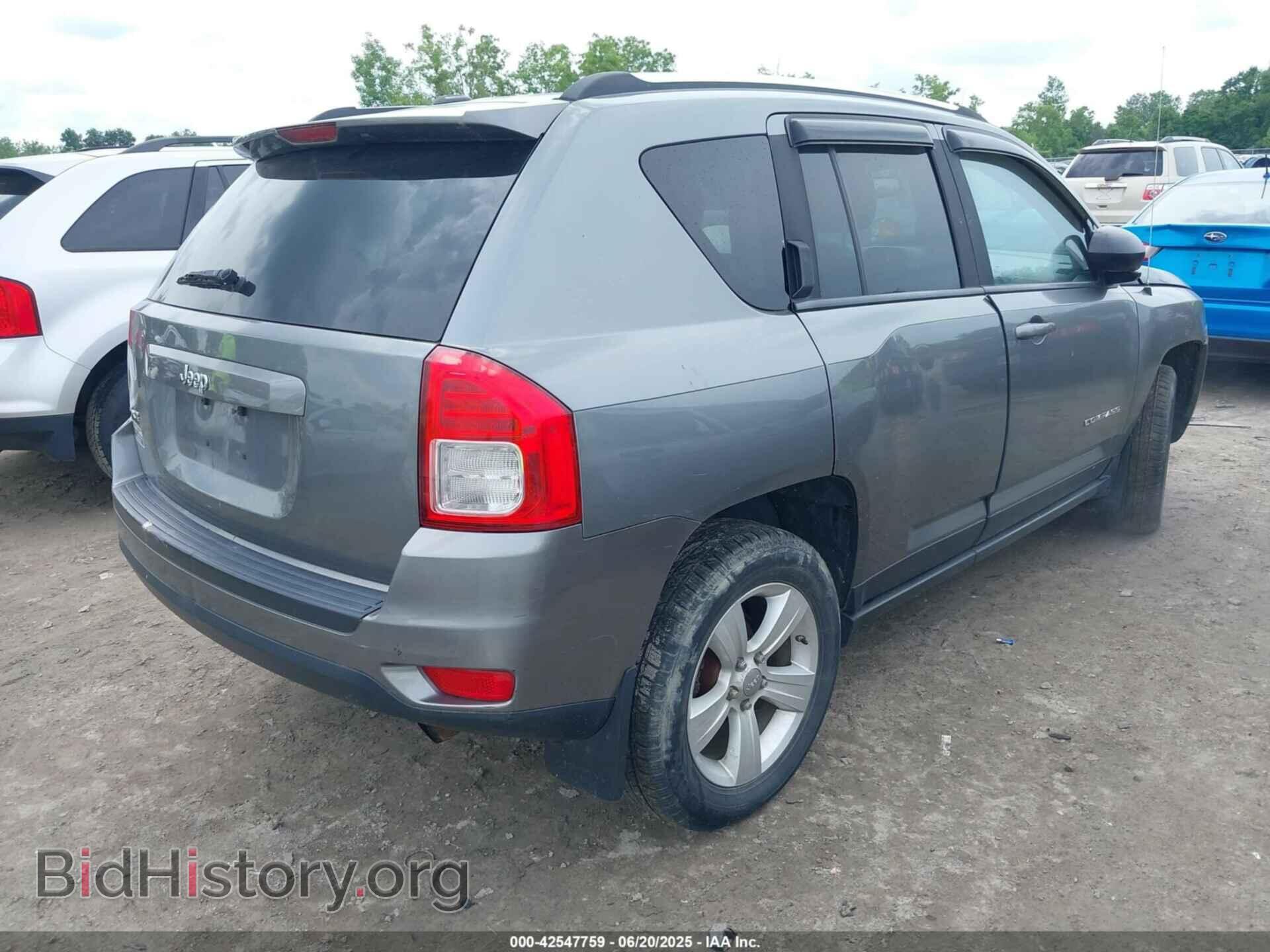 2012 JEEP COMPASS - VIN: 1C4NJDBB7CD588954 - Photo 4