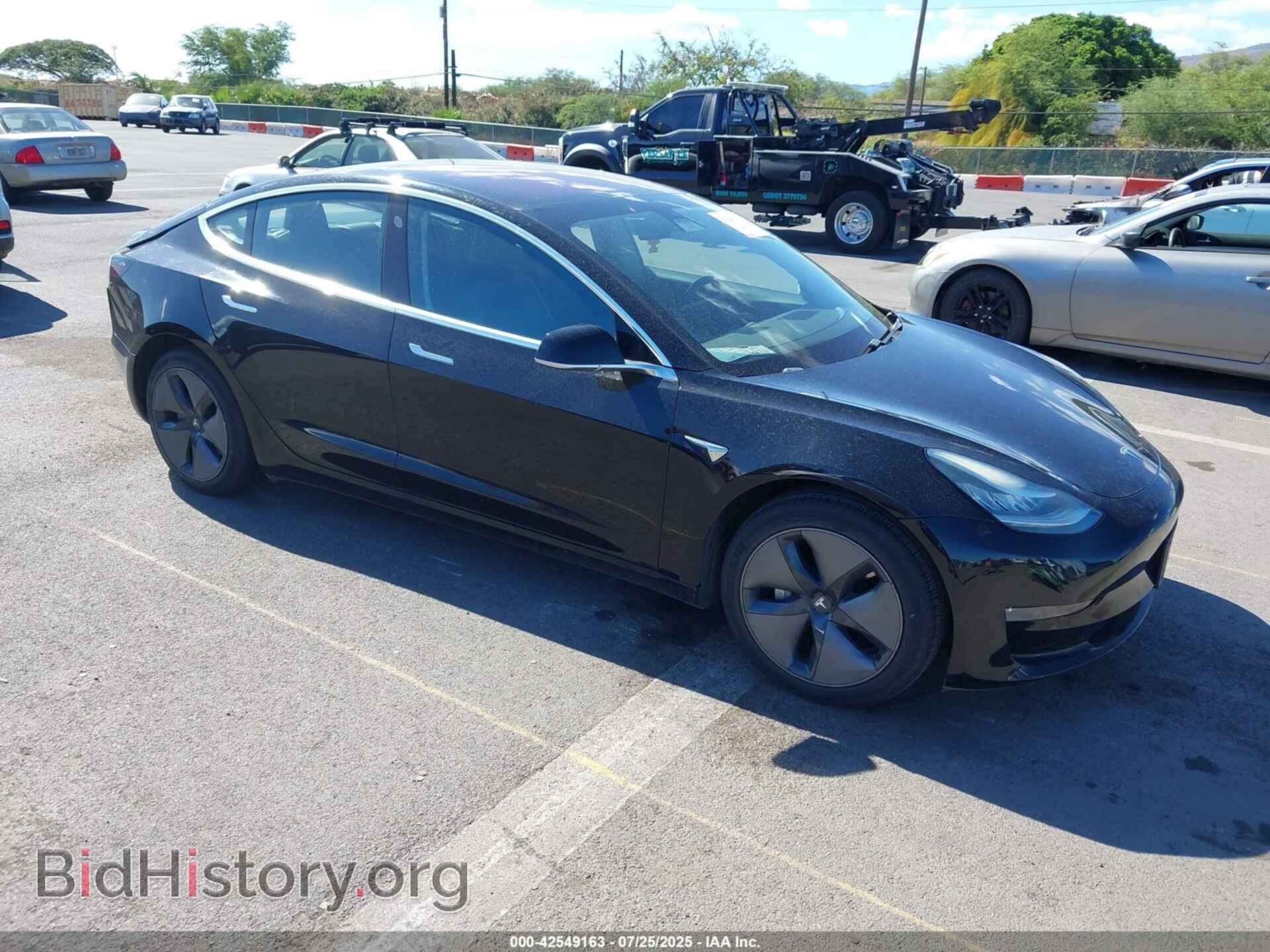 Photo 5YJ3E1EA5HF000563 - TESLA MODEL 3 2017